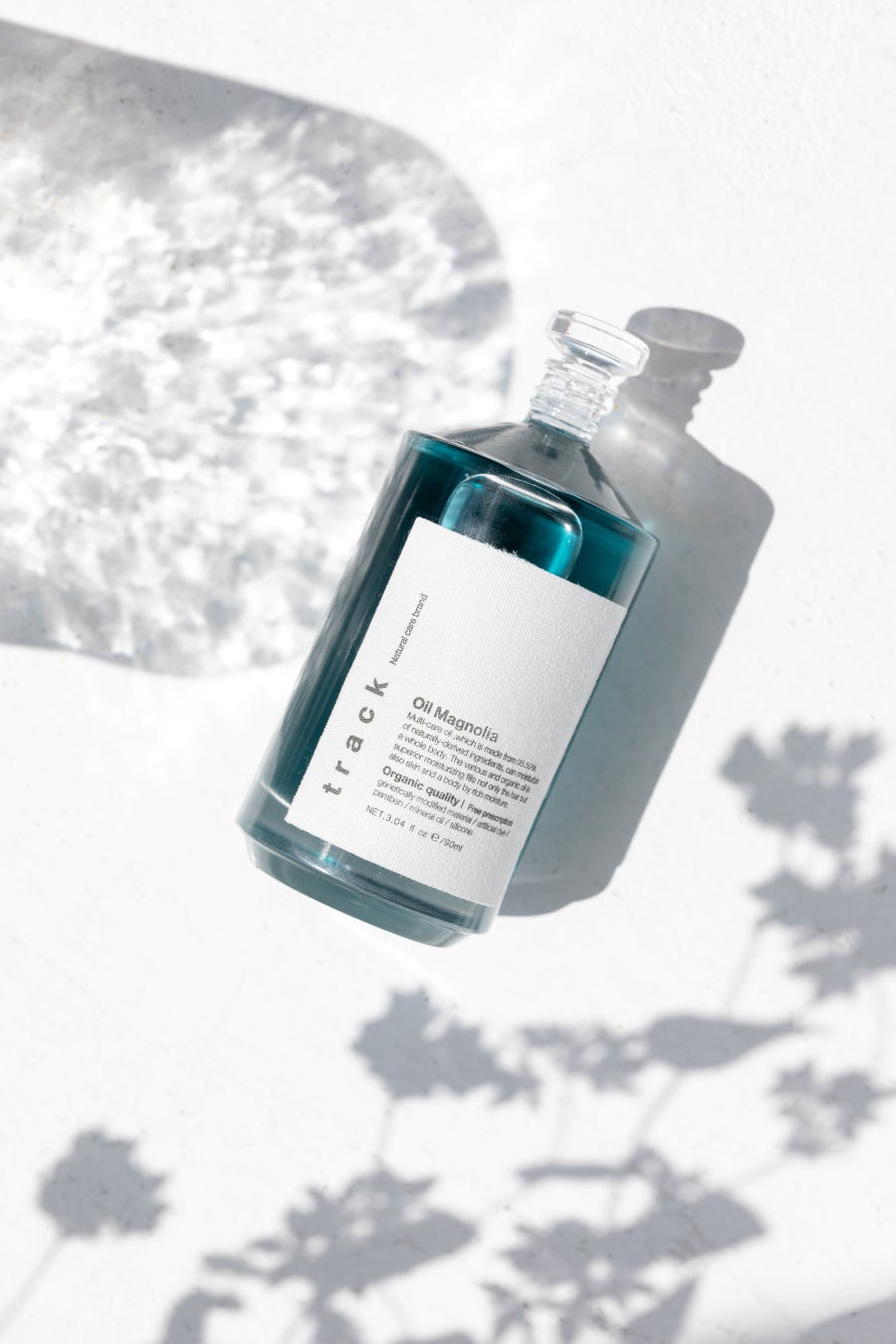 (写真:track Oil Magnolia)