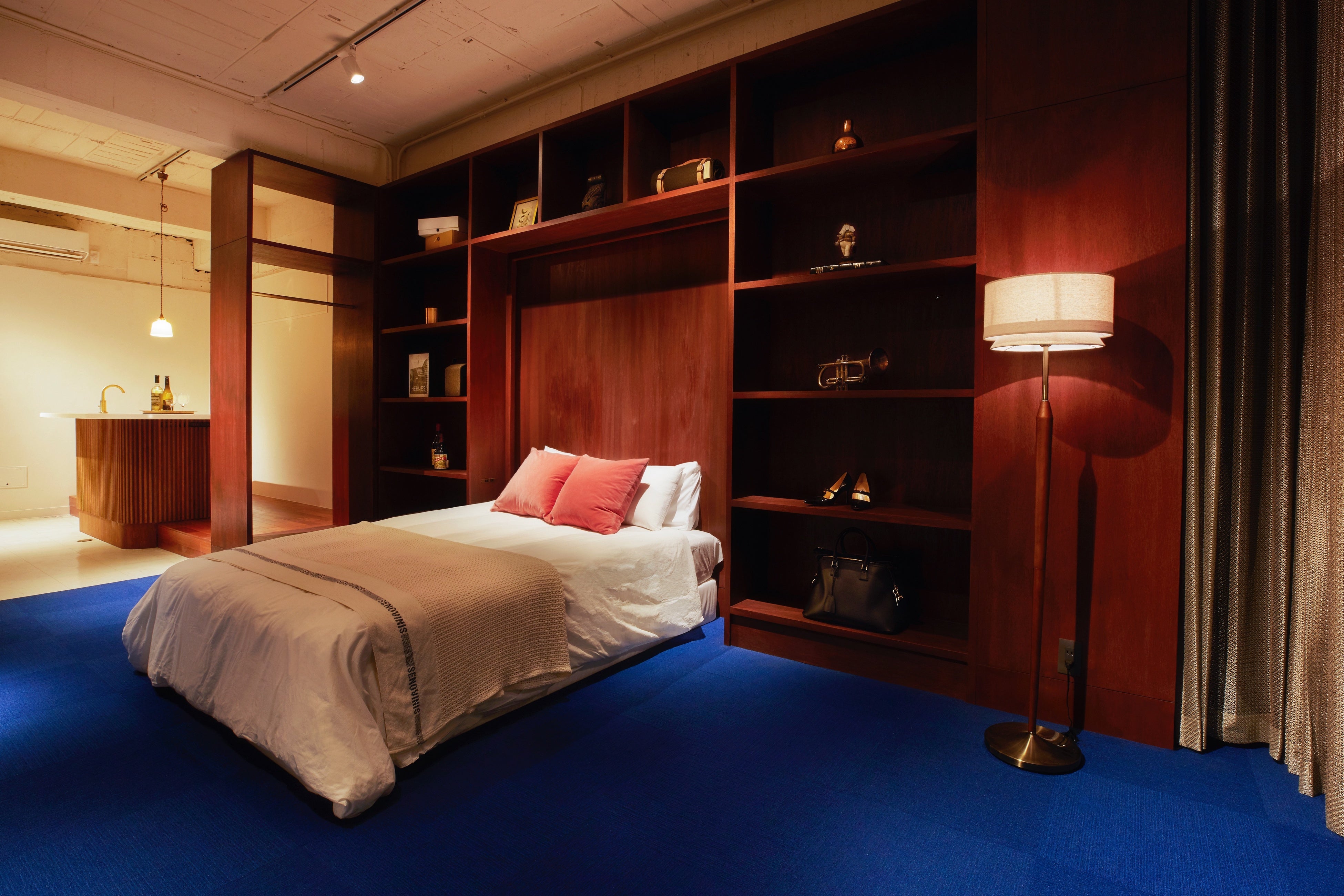 photo by Iori Tajika