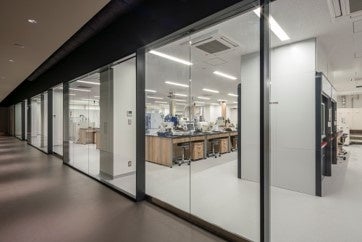 2階　特性評価室