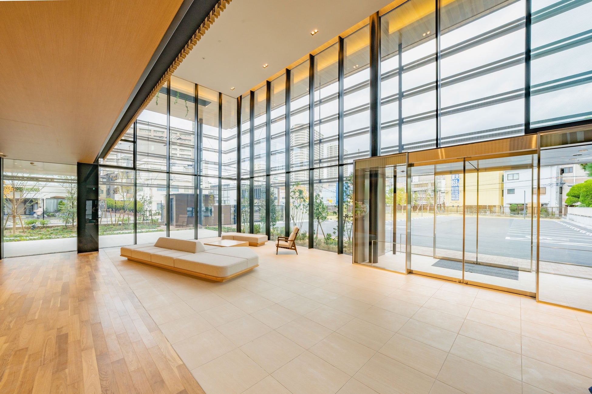 <レセプションエリア>