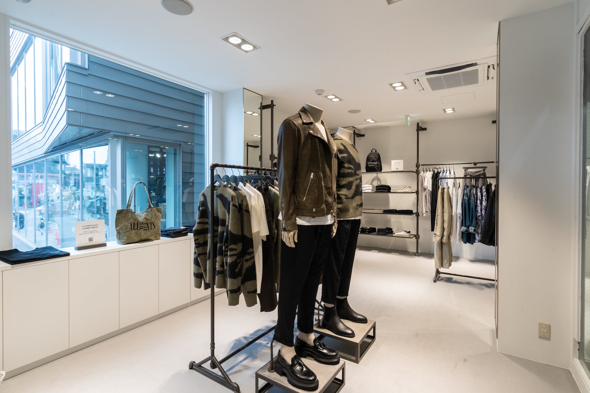 セカンドフロアのメンズスペース