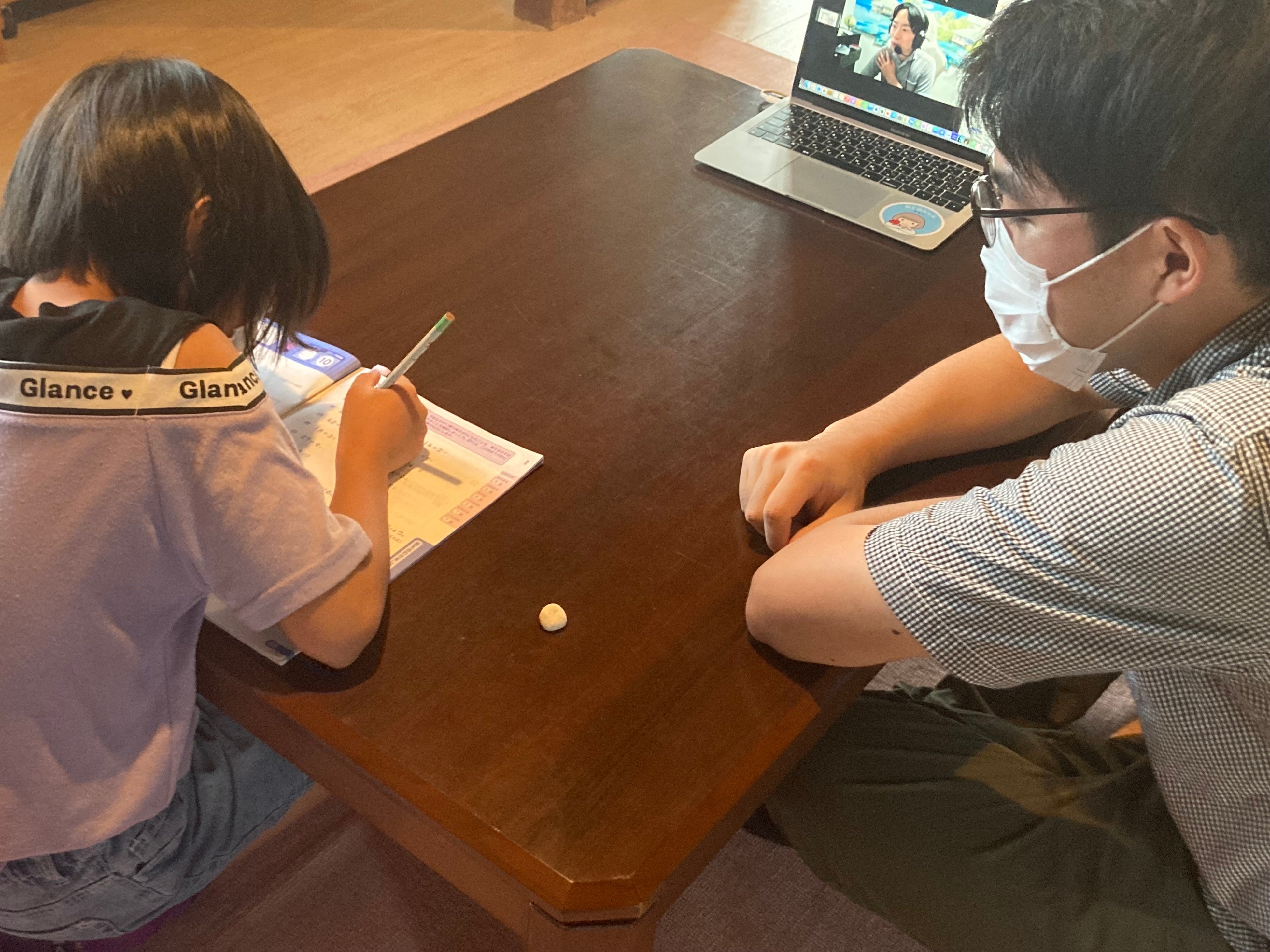 オンラインで県外の先生と繋がれることも。