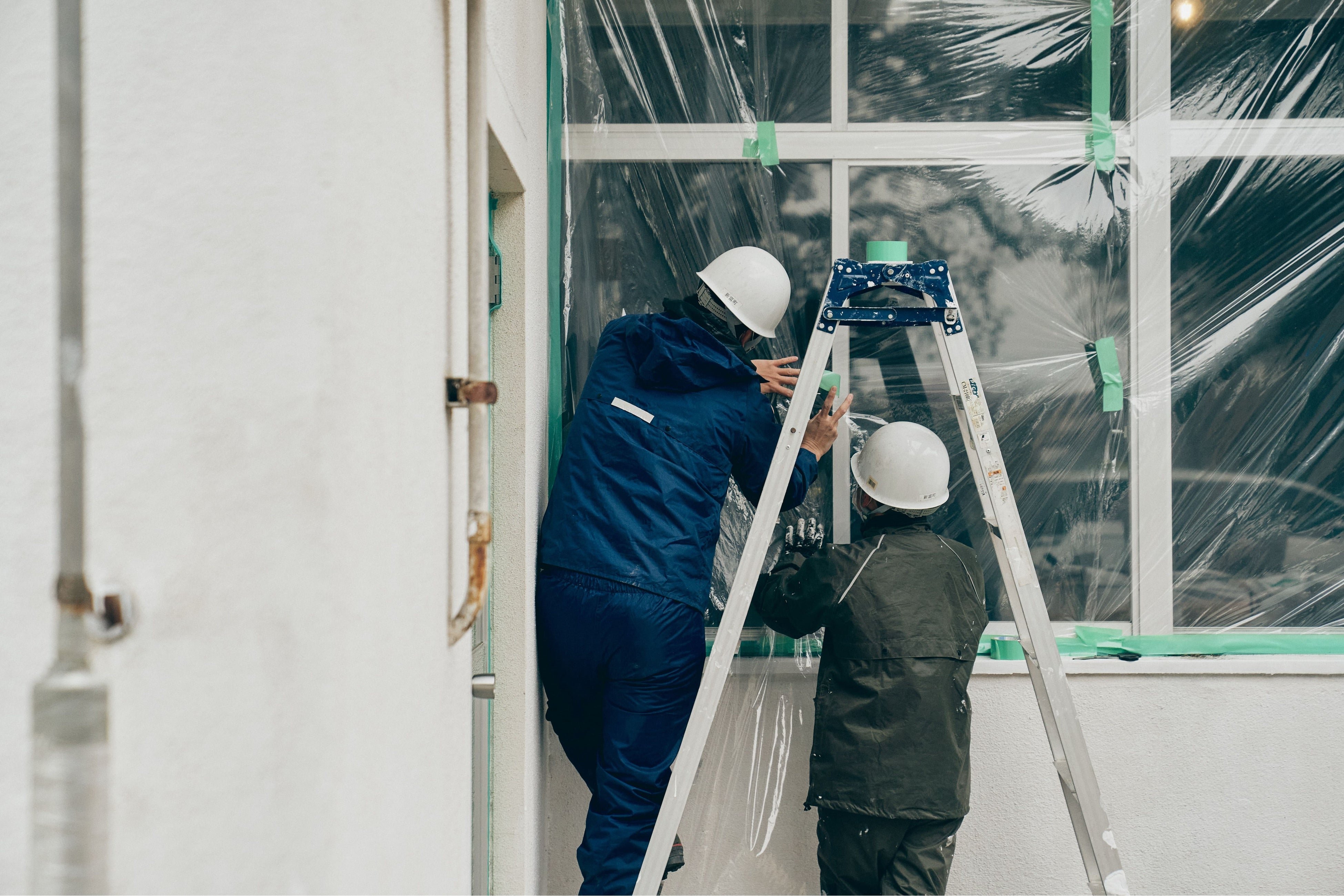 外壁の改装工事の様子