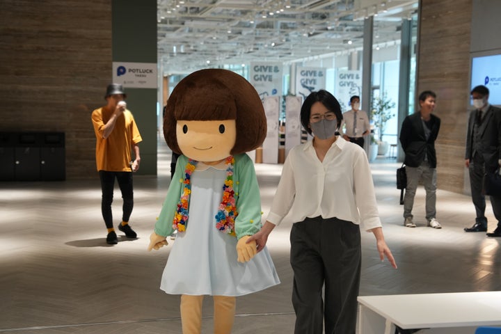 宮崎県新富町の公式キャラクター「おとみちゃん」が都内イベントに初めて登場