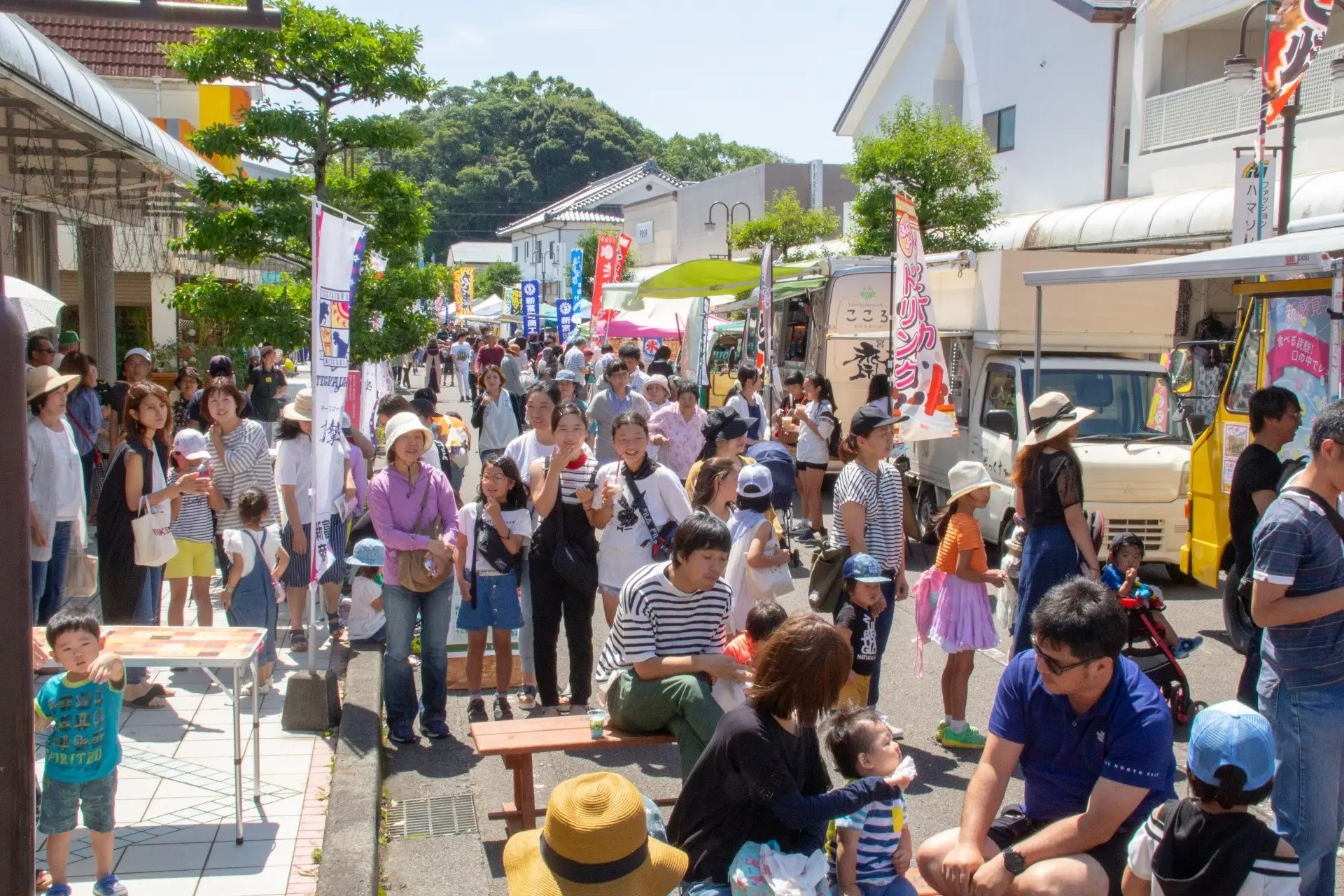 こゆ朝市の様子