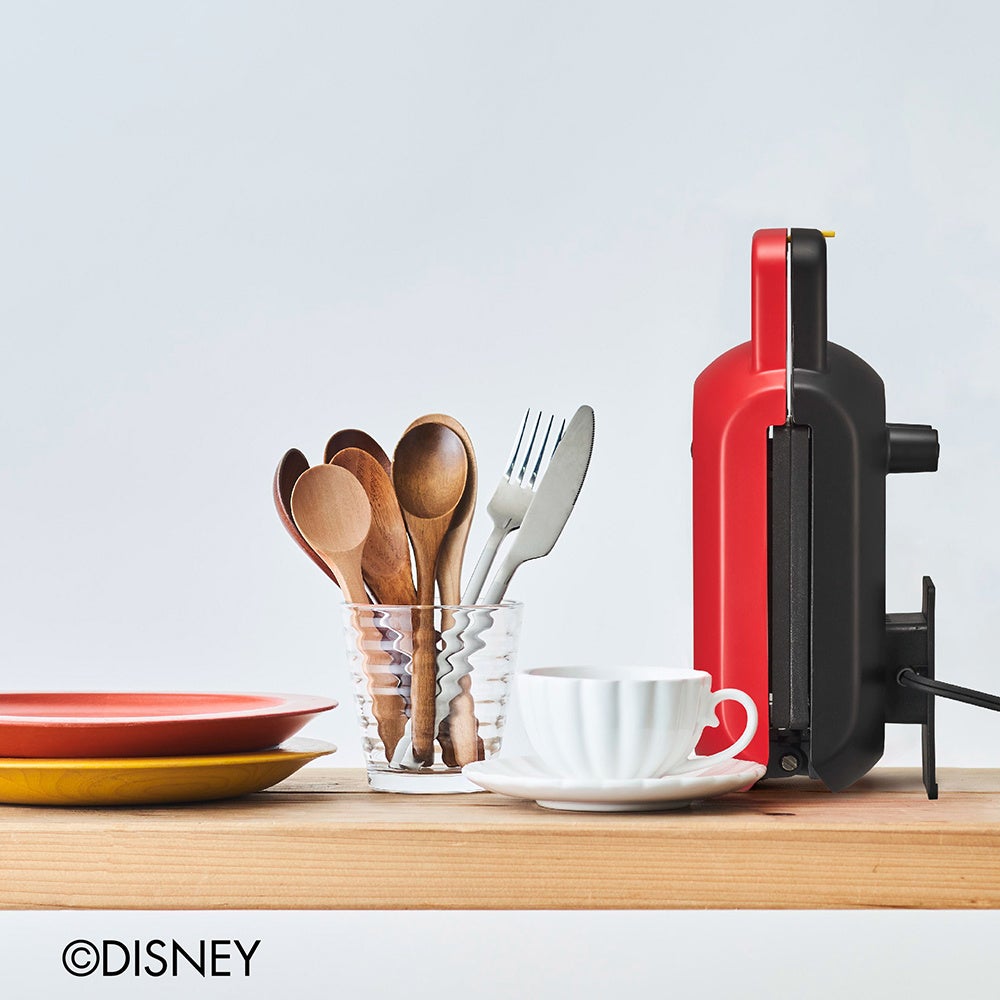 ミッキーマウス くまのプーさんのホットサンドを焼ける ディズニーシリーズ ホットサンドメーカー 11月上旬に発売 株式会社ドウシシャのプレスリリース ミッキーマウス くまのプーさんのホットサンドを焼ける ディズニーシリーズ ホットサンドメーカー 11月上旬に発売 株式会社ドウシシャのプレスリリース