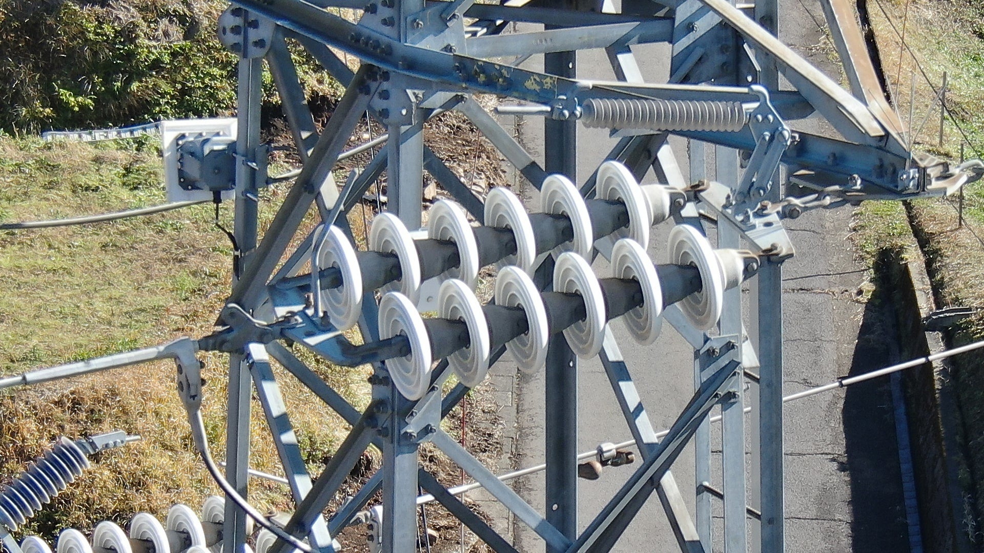 標準な送電設備がいし