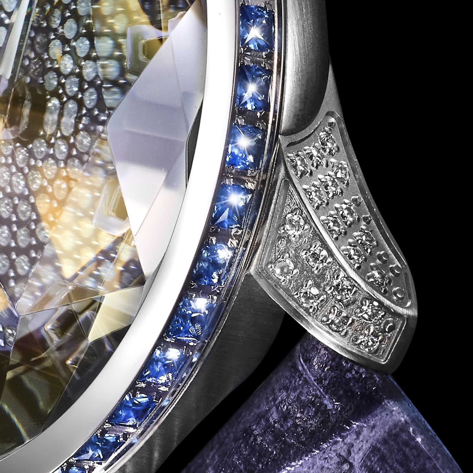 ケースサイドとラグ