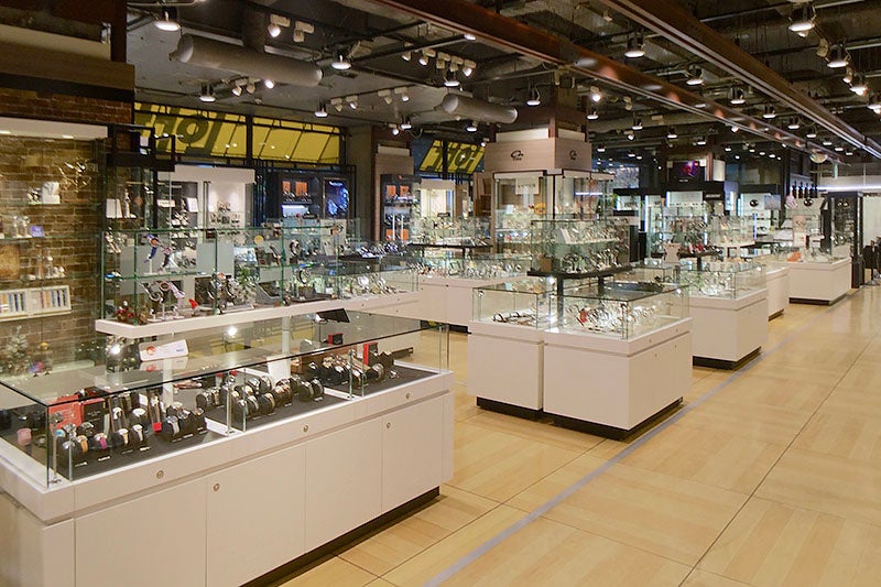 スイス腕時計ブランド Tendence テンデンス は Batman バットマン コラボレーション の発売を記念しオンタイム梅田 ロフト店にて2 18から期間限定ポップアップショップをopenします 株式会社テンデンスジャパンのプレスリリース スイス腕時計ブランド Tendence テンデンス は Batman バットマン コラボレーション の発売を記念しオンタイム梅田 ロフト店にて2 18から期間限定ポップアップショップをopenします 株式会社テンデンスジャパンのプレスリリース