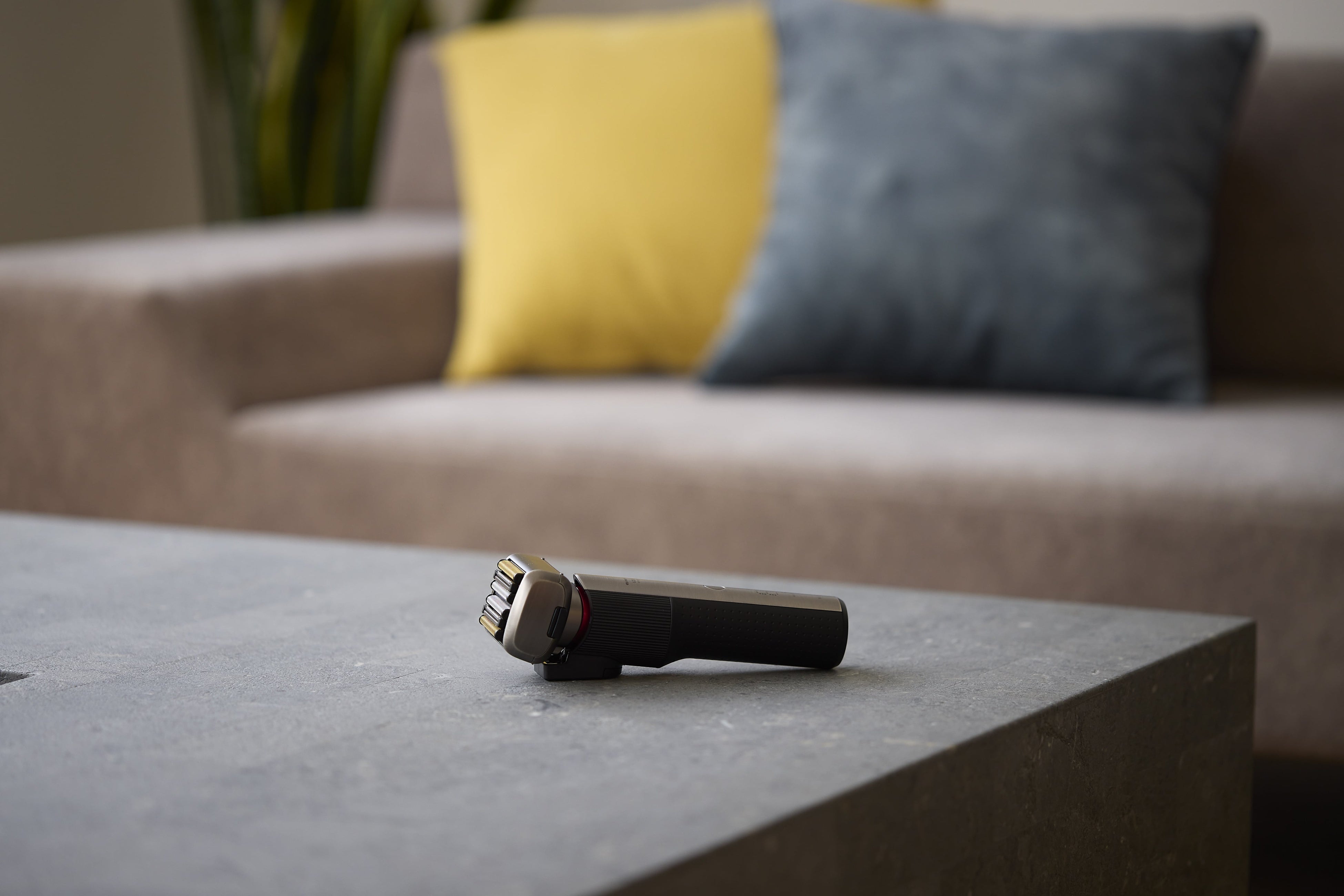 シェーバーの常識を覆す新ブランド「everedge IZUMI PREMIUM」誕生 替