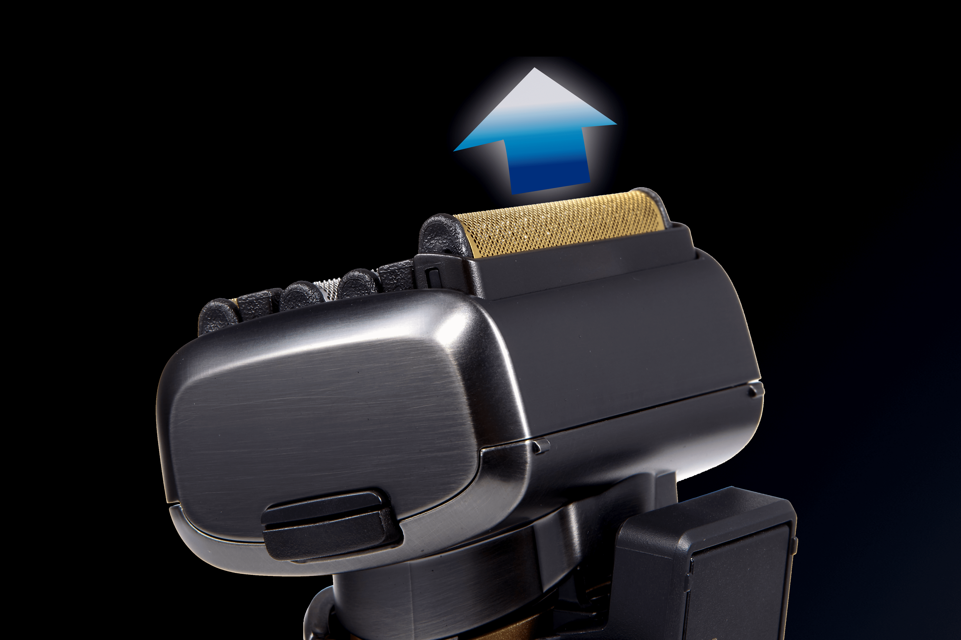 シェーバーの常識を覆す新ブランド「everedge IZUMI PREMIUM」誕生 替