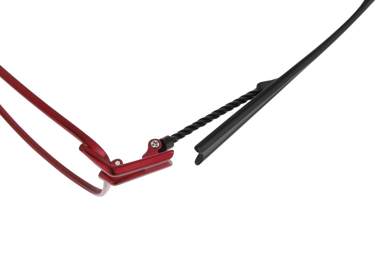 ▲縦横どの⽅向にでも曲がり、フィットする「Wired Flexible」のテンプル。柔軟性が⾼く耐久性にも優れた新構造。 商品画像：ZO232008_24F1