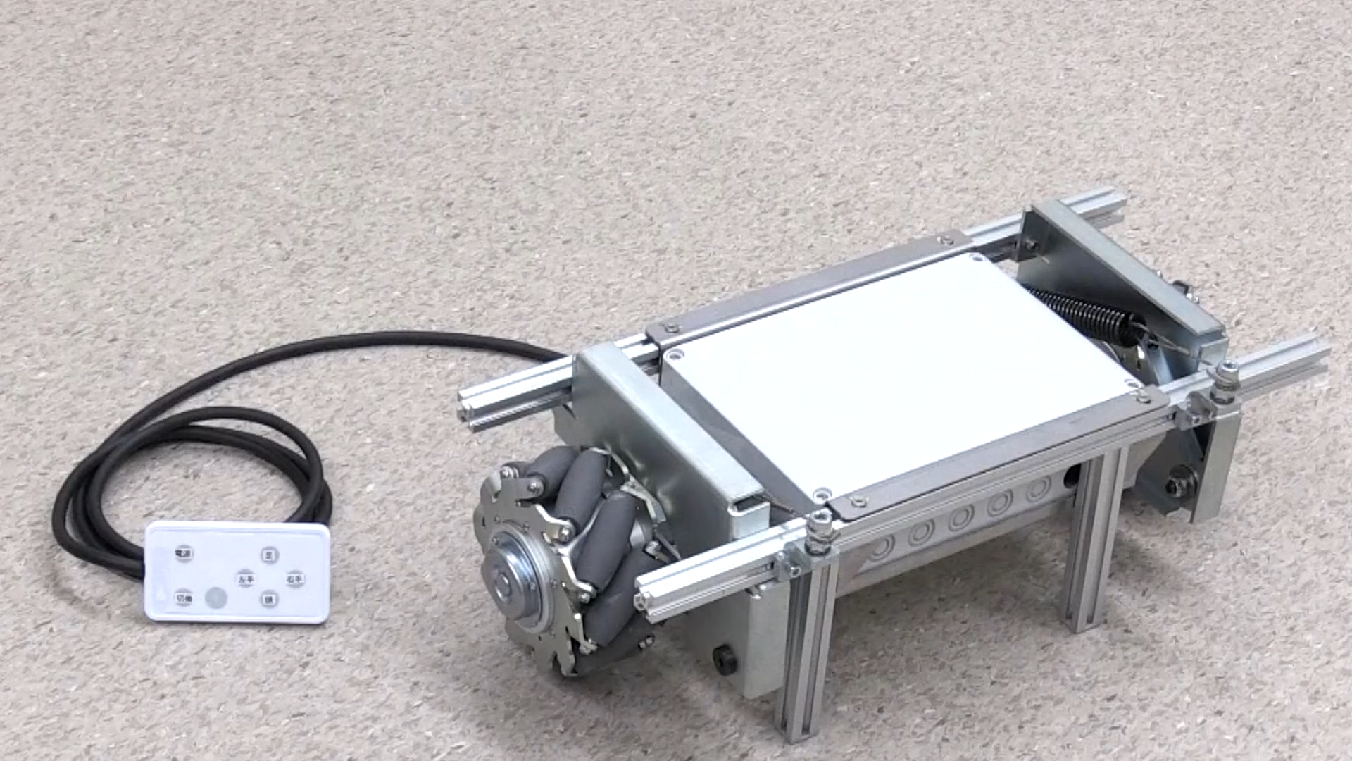 ジェイテクトグループ会社、病院ベッド搬送アシスト装置「ラクステア