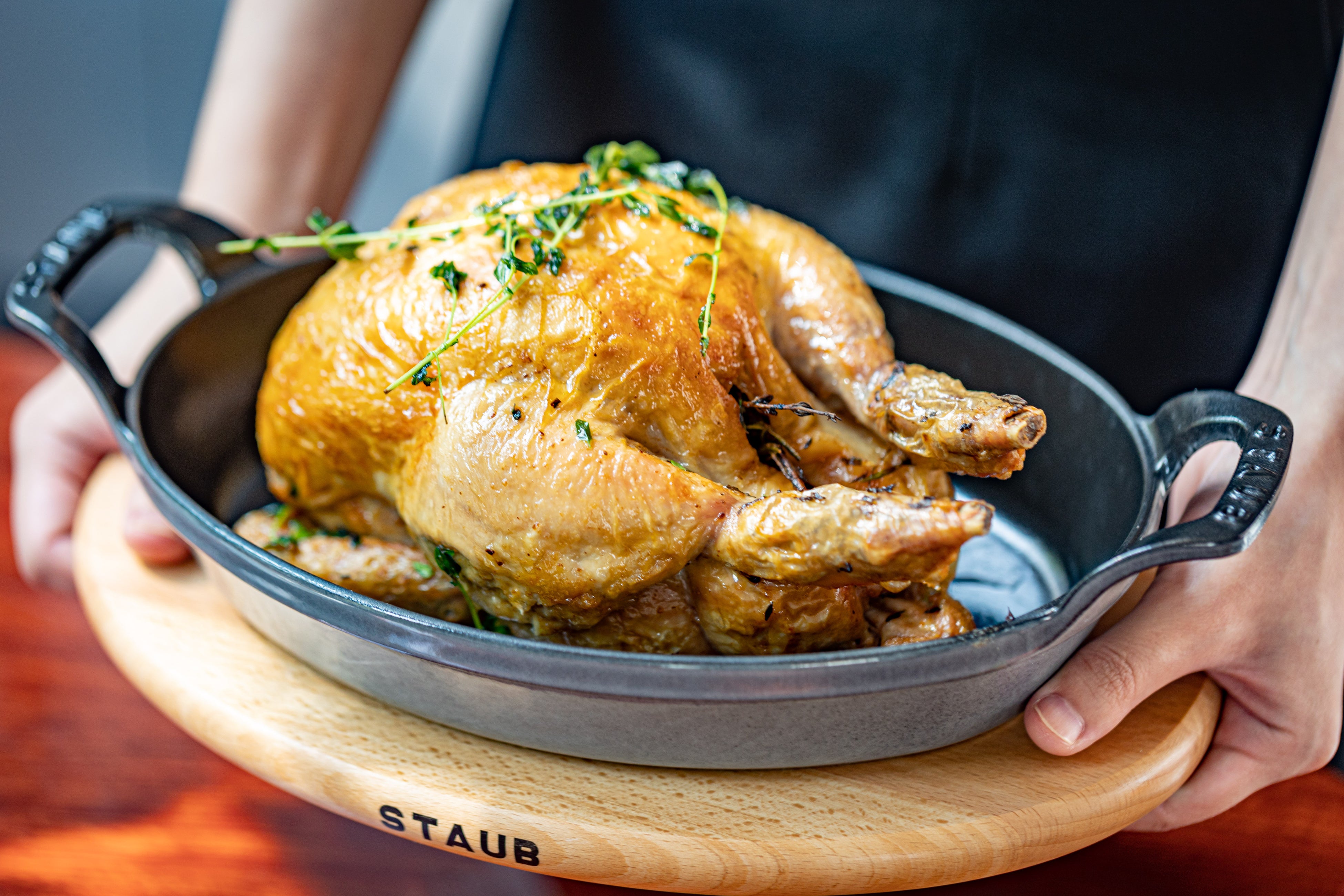 大山雛鶏のロティ　5,390円（税込）