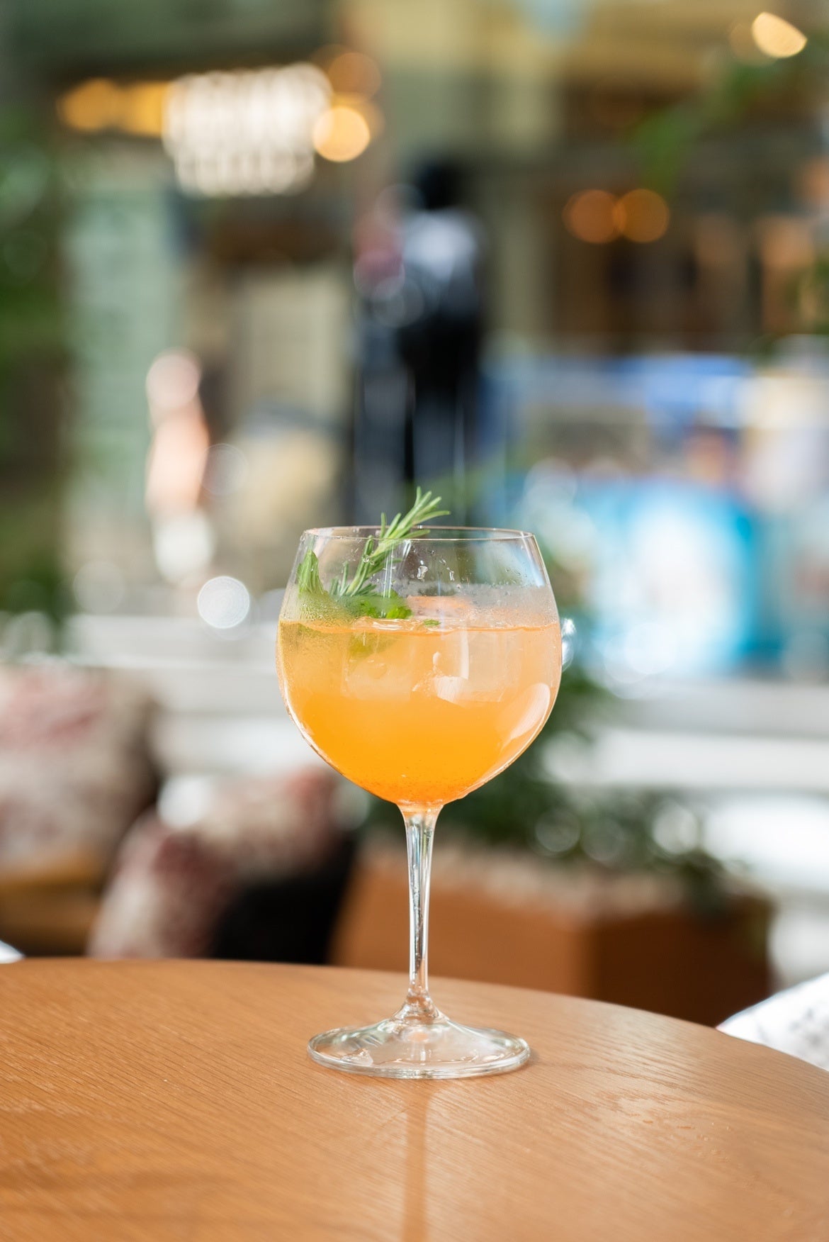 レモン・スプリッツ  825円（税込）