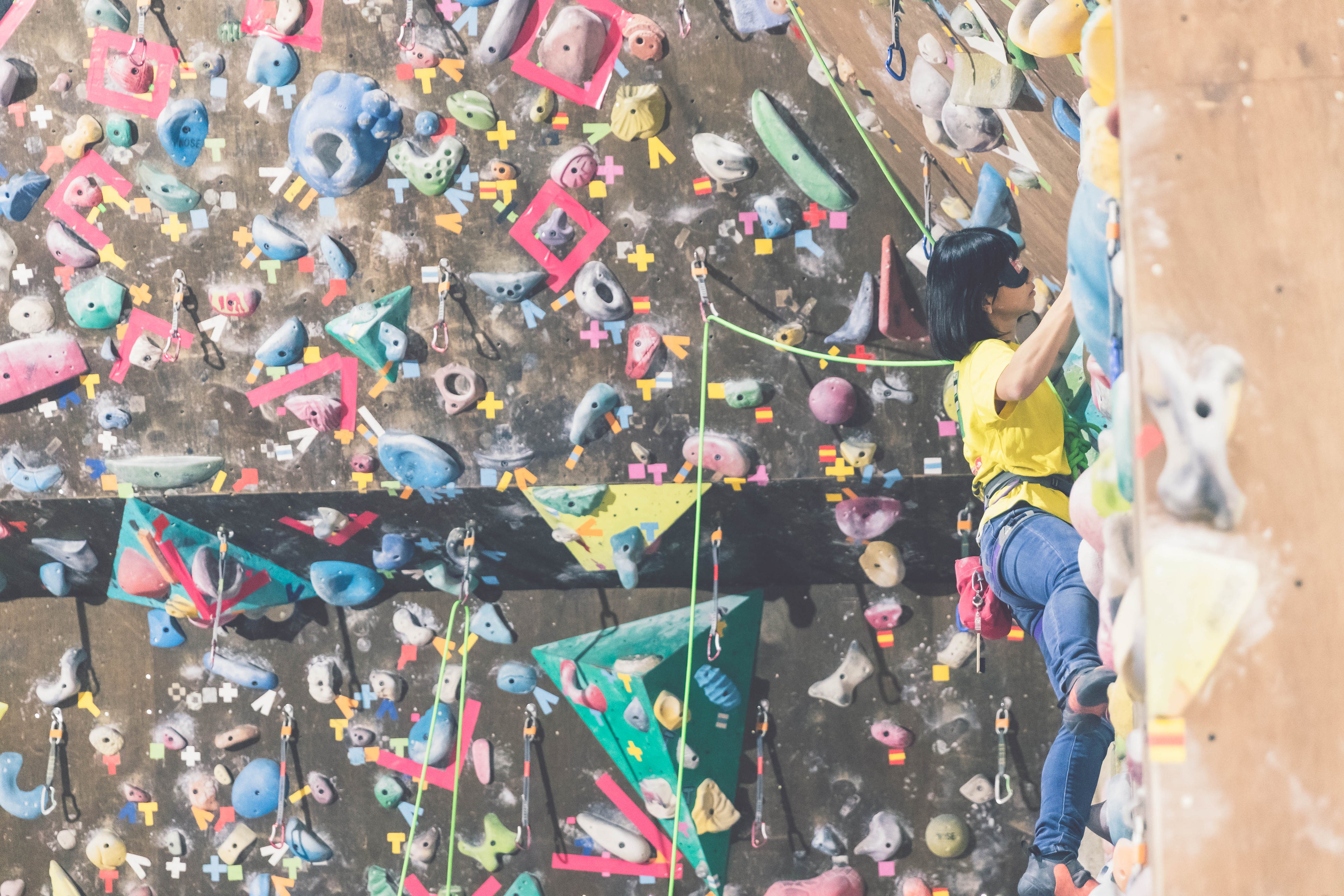 『見ざるチャレンジクライミング』決勝の様子