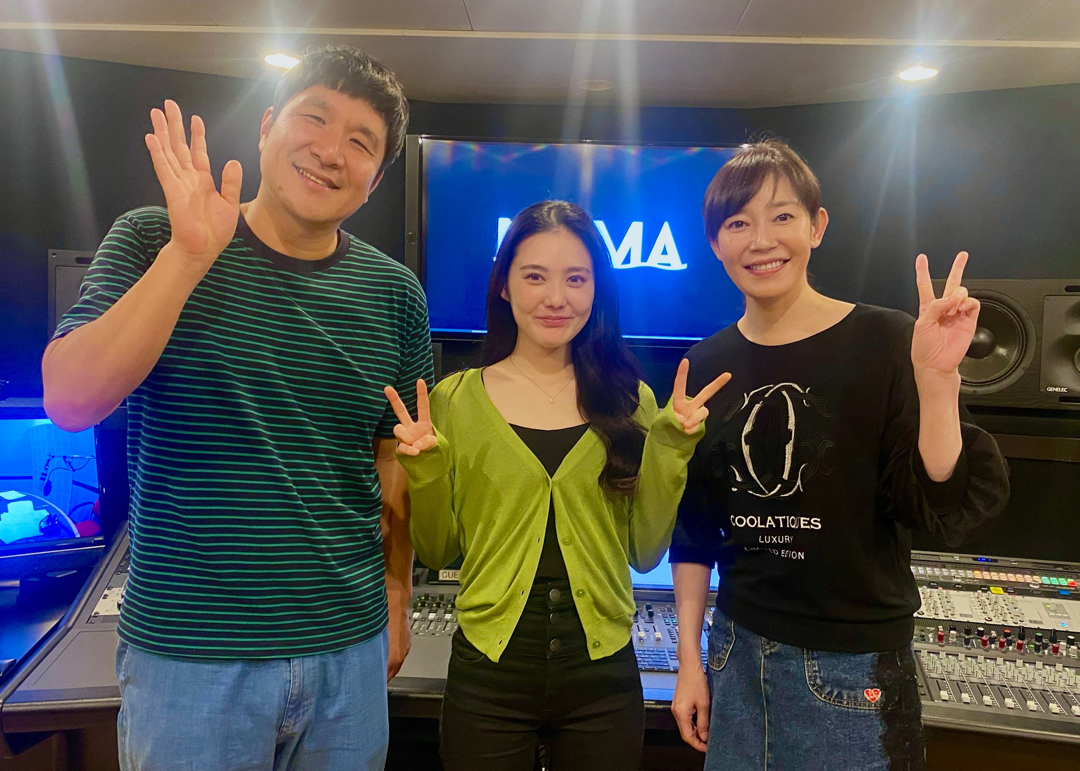 （左から瀧川鯉八、北香那、須藤理彩）