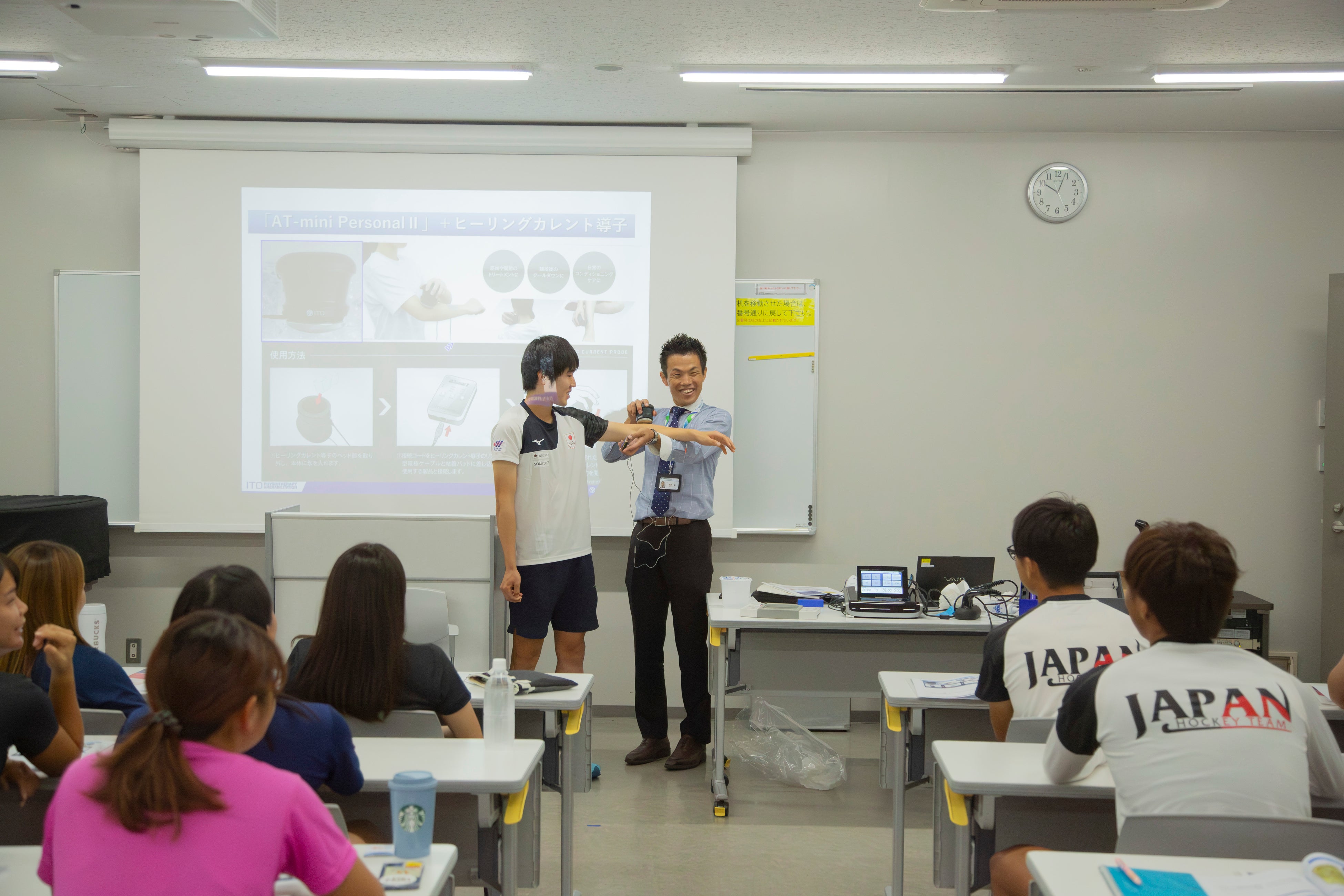 提供機器の勉強会の様子