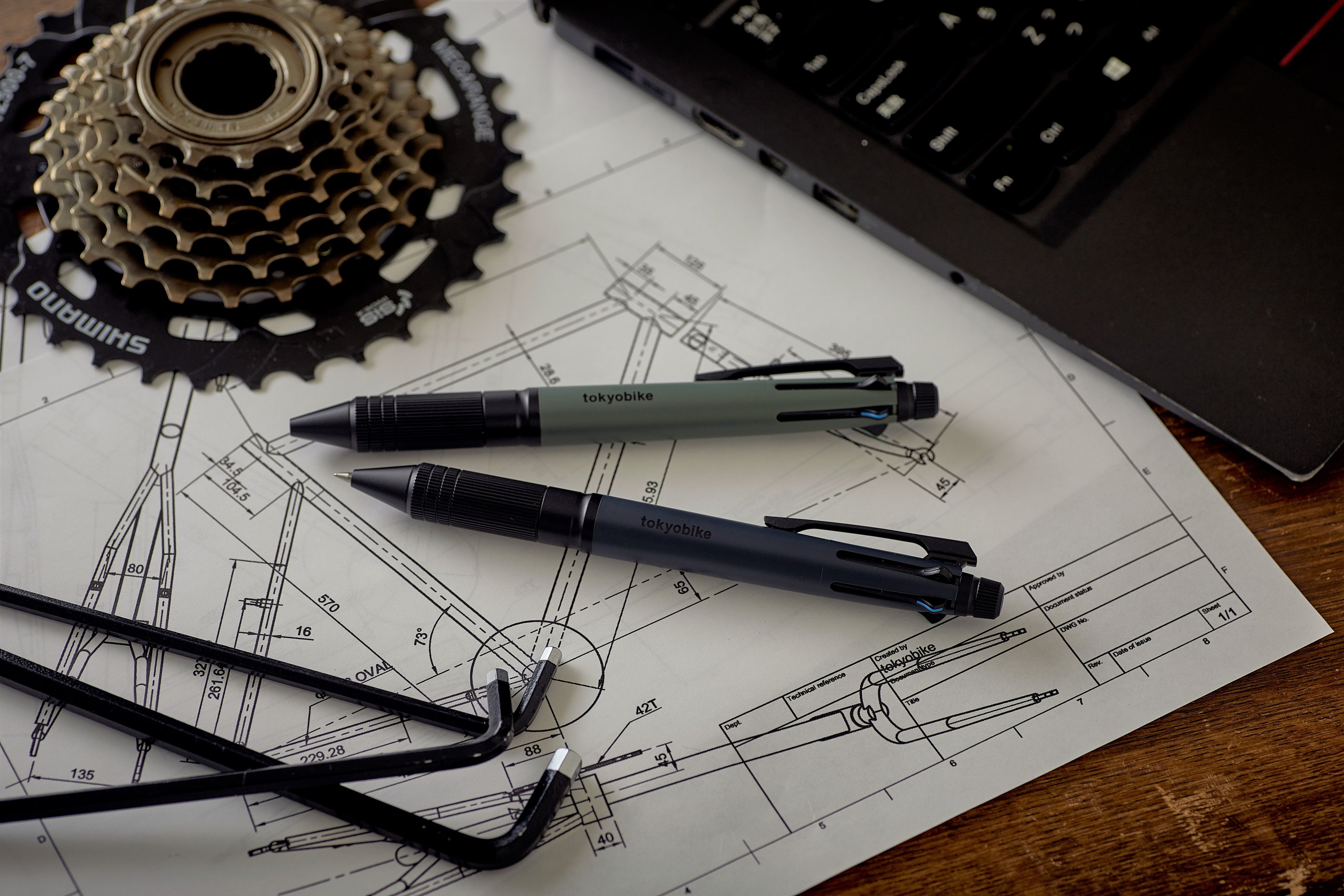 【限定】三菱鉛筆 tokyobike×JETSTREAM×3セット tokyobike+JETSTREAM』＜数量限定＞発売｜プレスルーム｜三菱