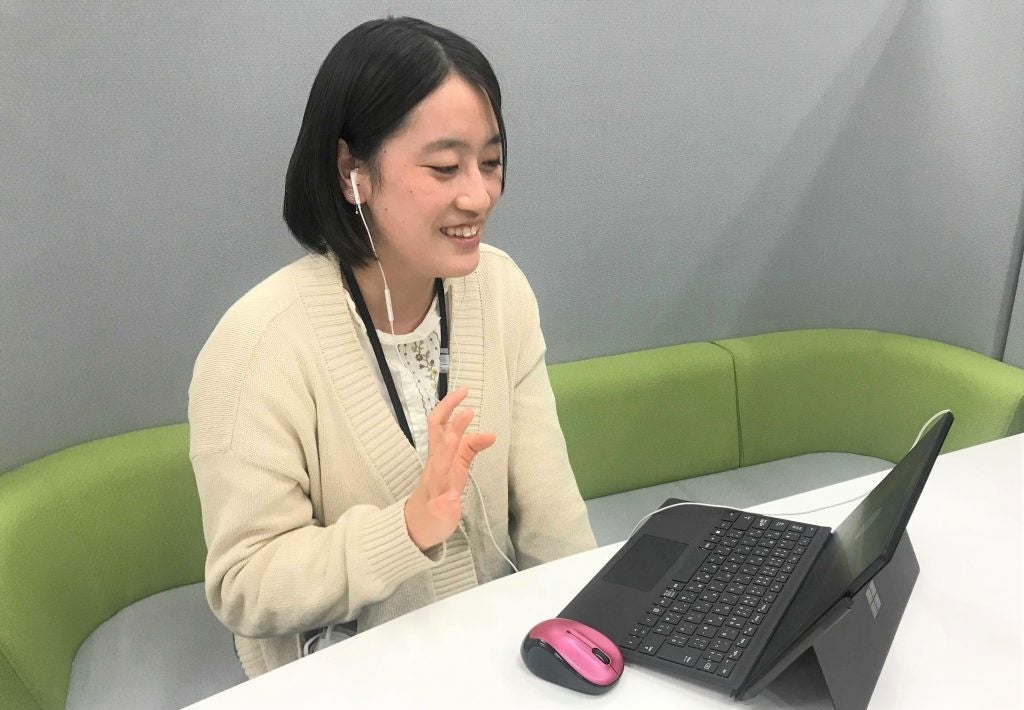 「ラーニング・サポート・プログラム」の指導風景。個別指導塾「スクールIE」のノウハウを活用