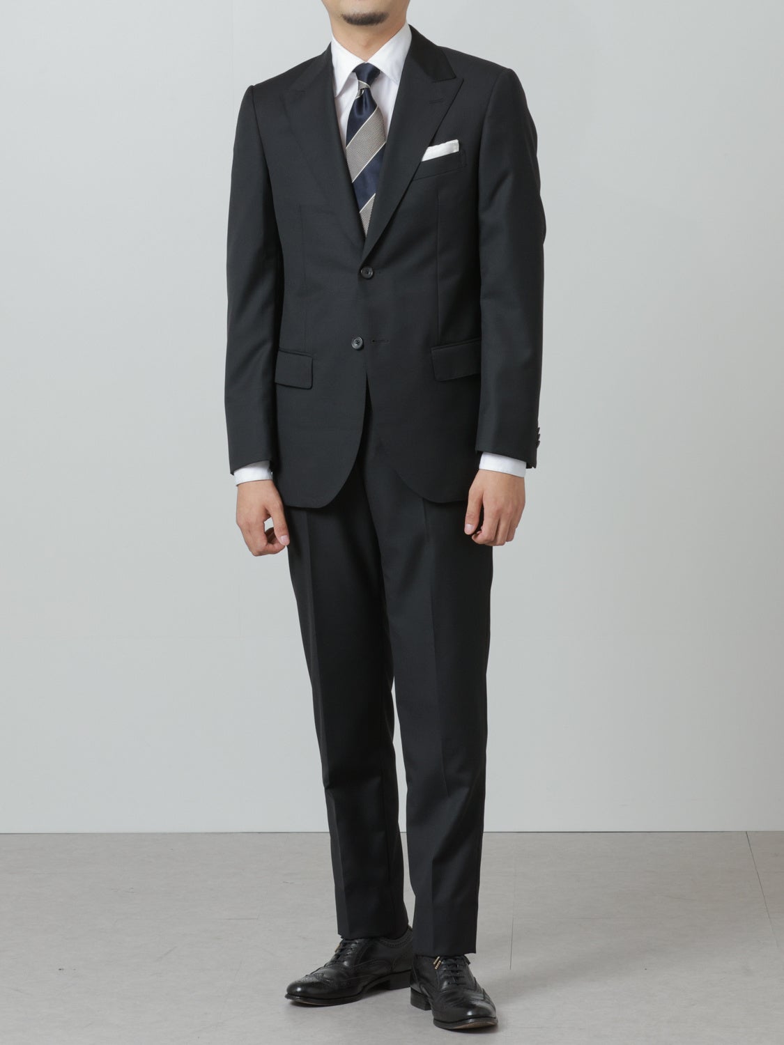 クラシックグレー