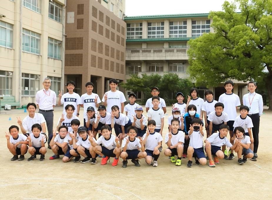 朱雀第三小学校会場　参加者集合写真