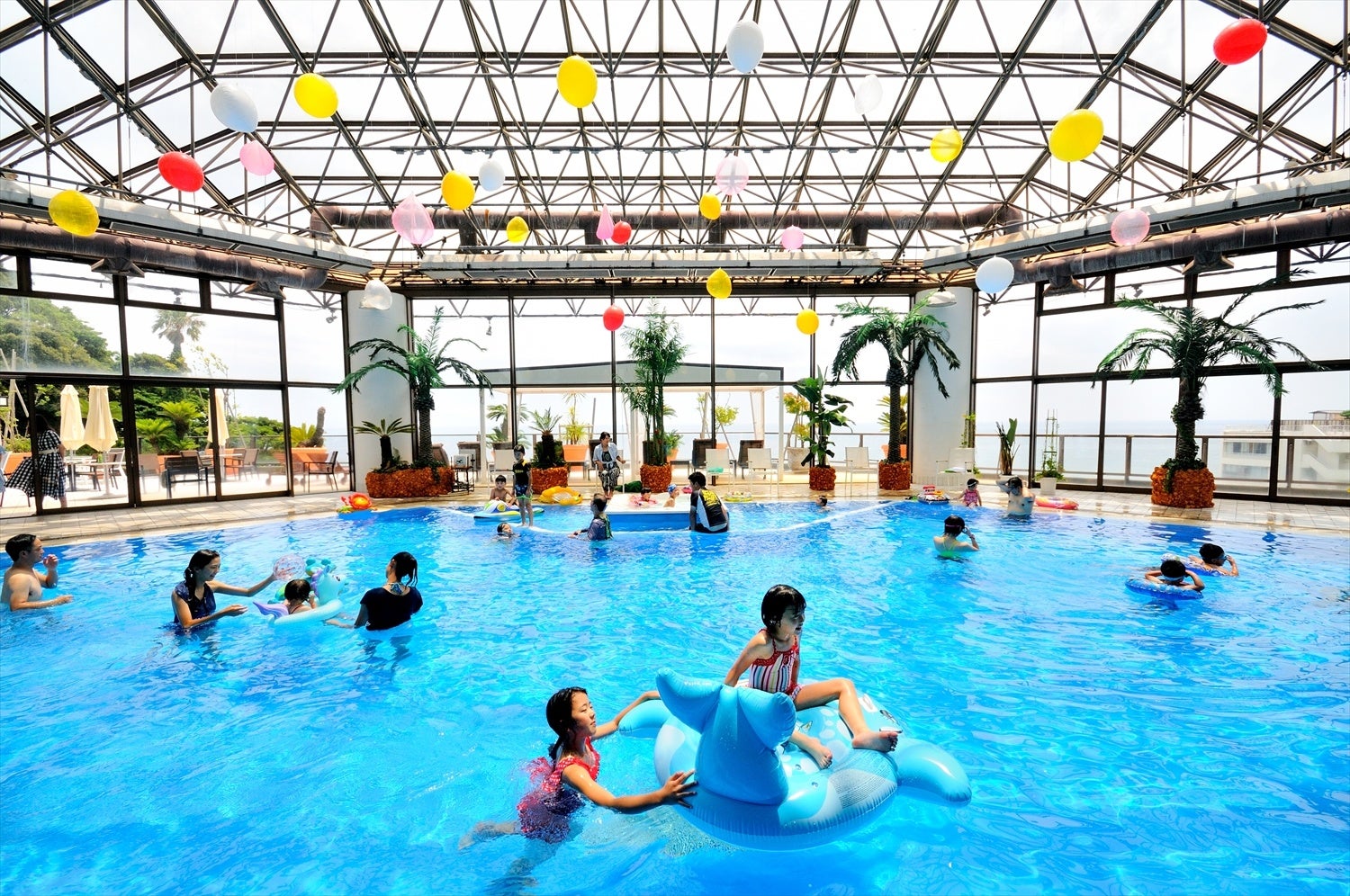 全天候型屋内温泉プールは伊豆でカターラだけ！