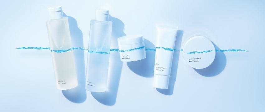 パラベン、アルコール、合成香料、合成着色料、 紫外線吸収剤を使用しない５つの厳選したフリー処方。