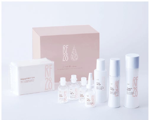 28日間の美肌育成プログラム「RF28 三つの雫」が発売15周年を記念して 28日間の美肌育成プログラム「RF28 三つの雫」が発売15周年を記念して