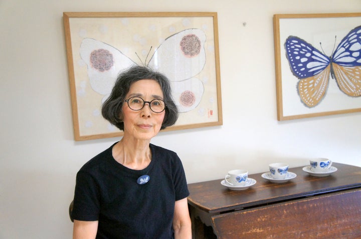 遠鉄百貨店】生き生きとした色彩で花々を描く 『青木乃里子 水墨岩彩画 遠鉄百貨店】生き生きとした色彩で花々を描く 『青木乃里子 水墨岩彩画