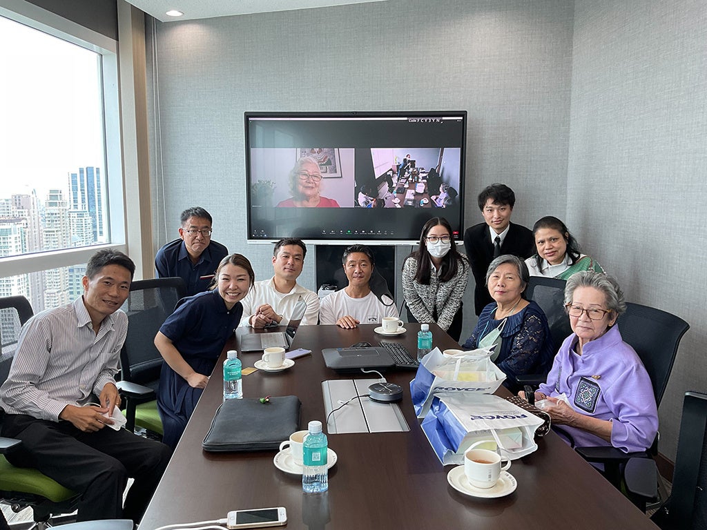 タイ国際ボランティア財団理事会の様子