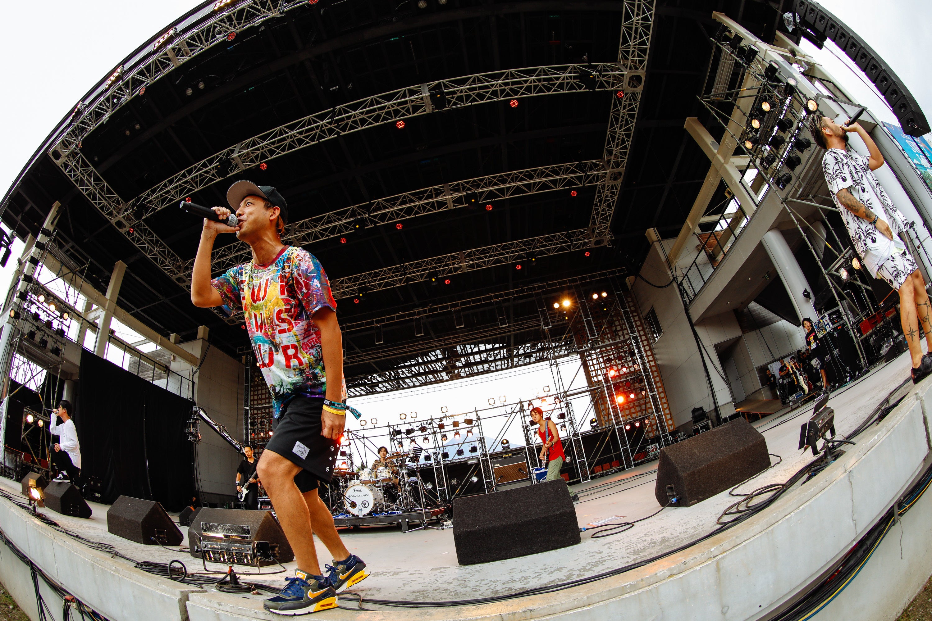 SPACE SHOWER SWEET LOVE SHOWER 2018