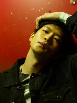 松下洸平のニューアルバムとその魅力に迫る特別企画を、音楽専門チャンネル「スペースシャワーTV」とファッション誌「NYLON JAPAN」にて同時に大特集! 松下洸平のニューアルバムとその魅力に迫る特別企画を、音楽専門チャンネル「スペースシャワーTV」とファッション誌「NYLON JAPAN」にて同時に大特集!