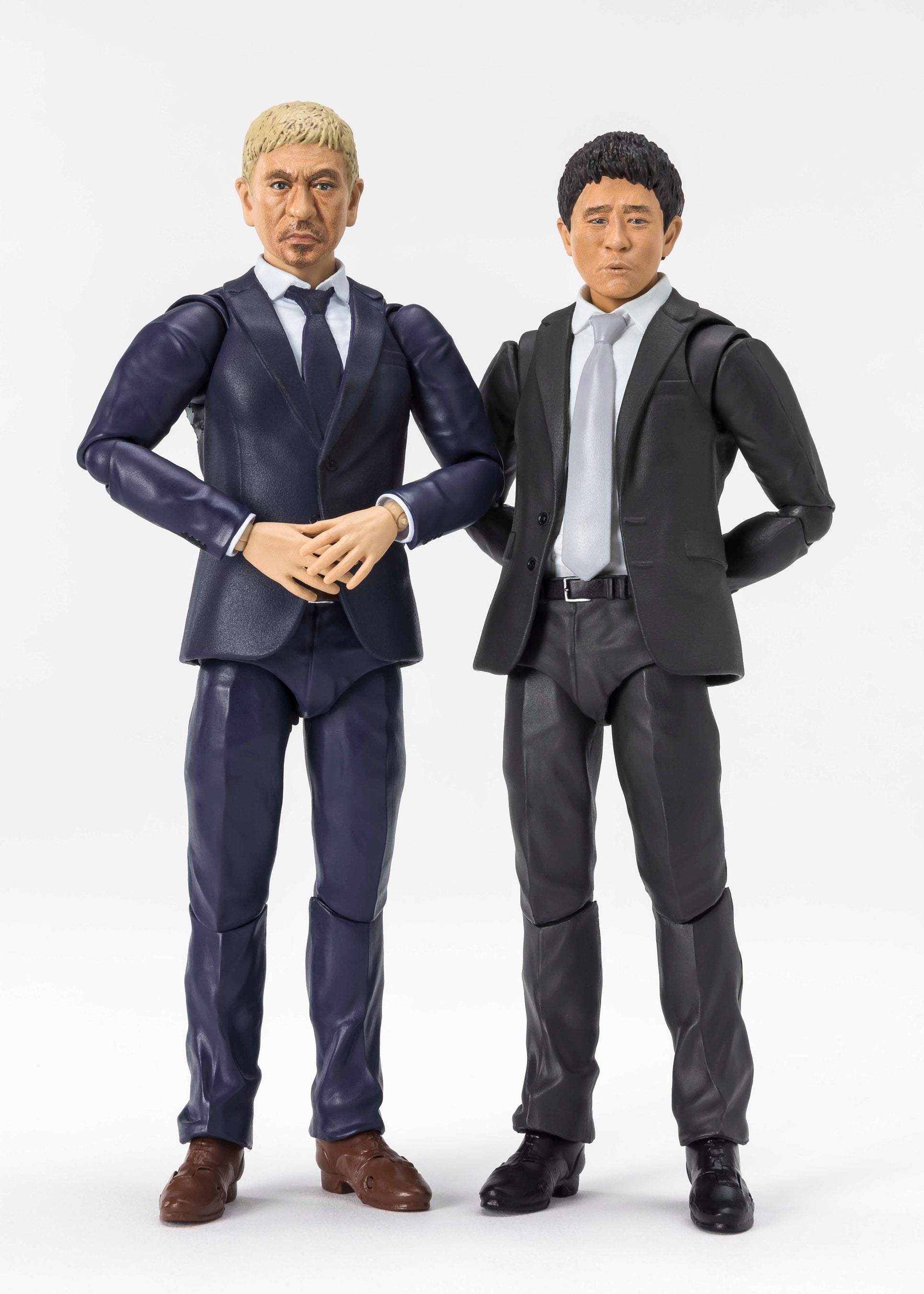 ダウンタウン　フィギュア Amazon.co.jp: Bandai Spirits S.H.Figuarts ダウンタウン 浜田
