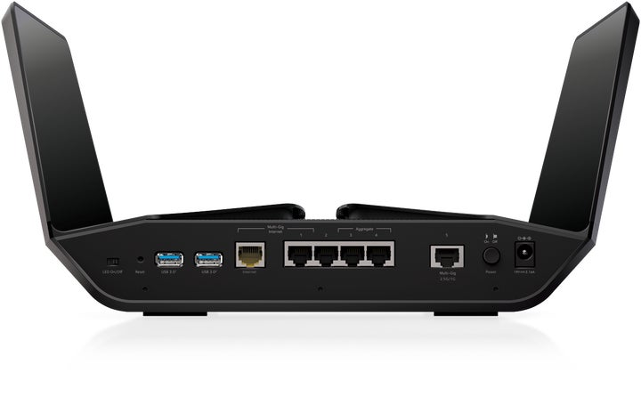 快適な6GHz帯通信をすぐに体感できる! Nighthawkシリーズ初の WiFi 6E 快適な6GHz帯通信をすぐに体感できる! Nighthawkシリーズ初の WiFi 6E