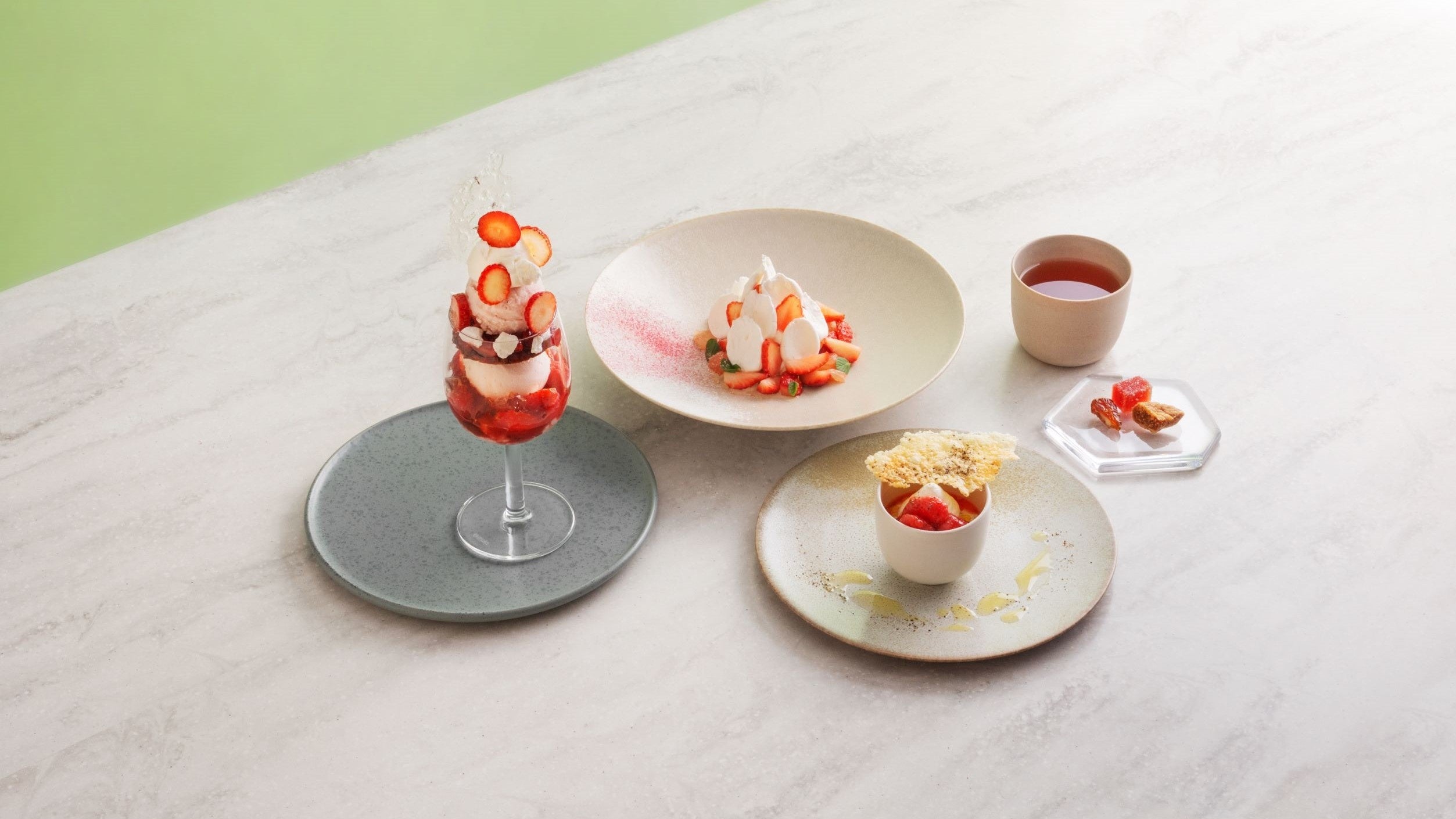 いちごと桜のフルコース