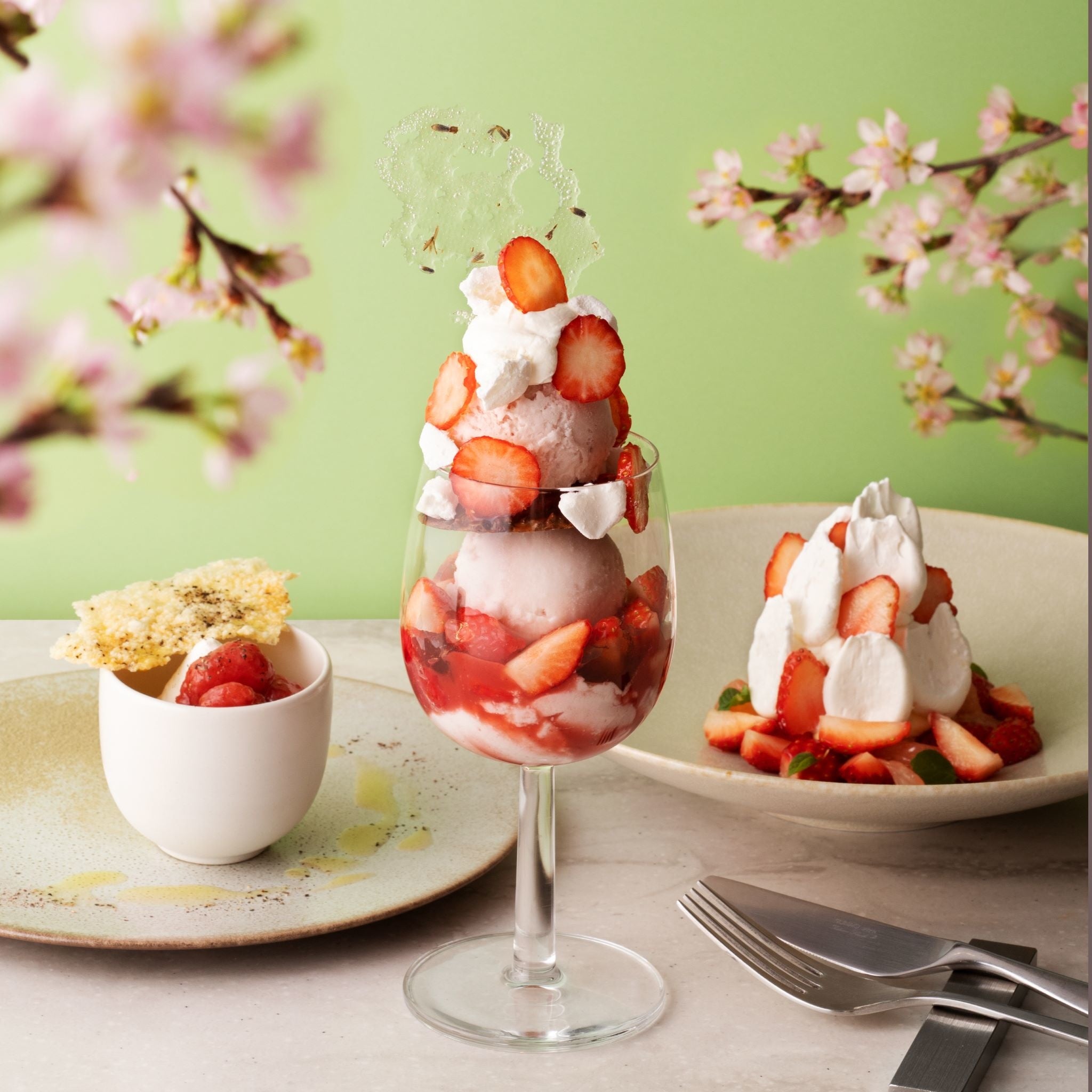 いちごと桜のフルコース
