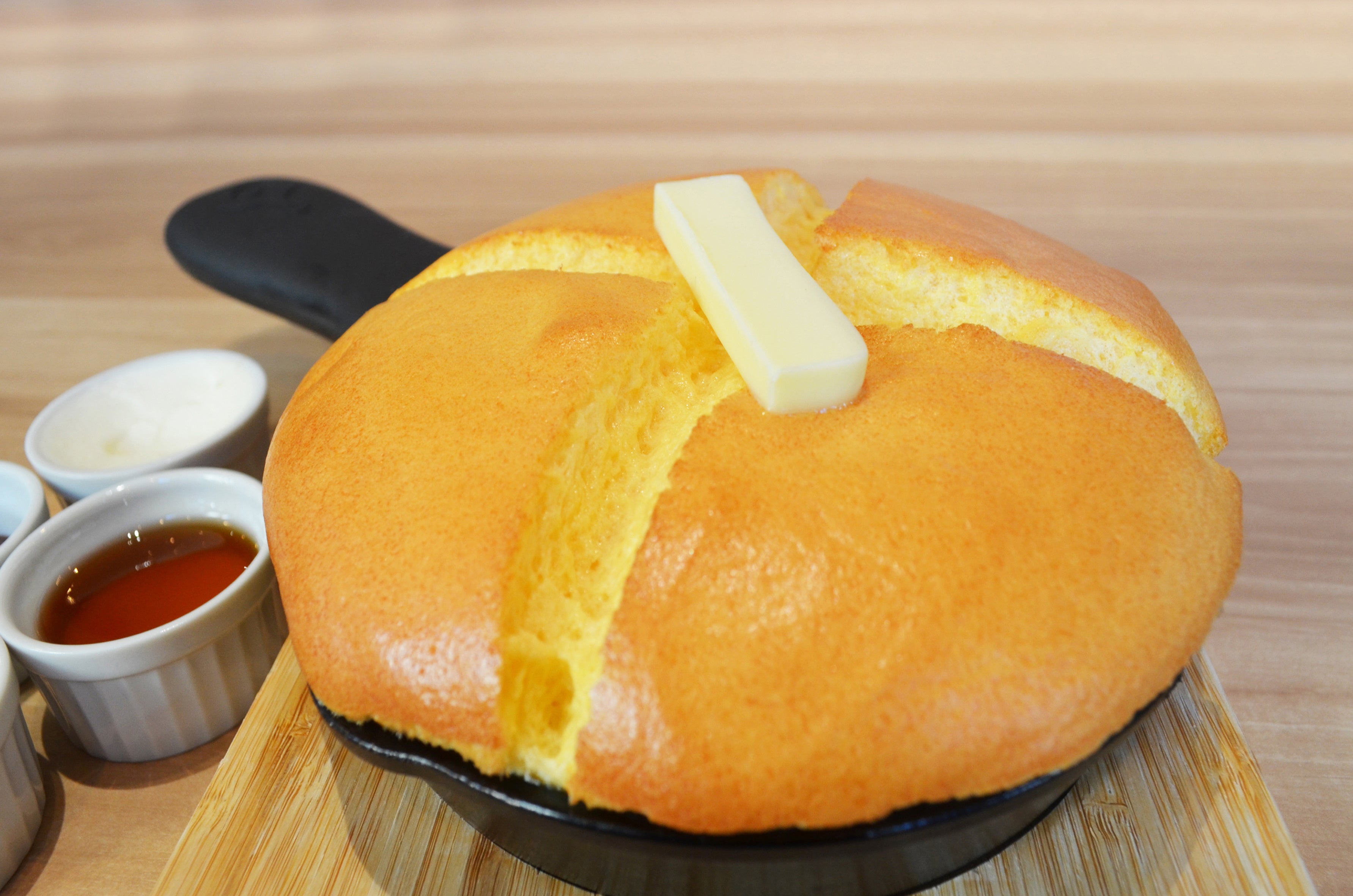 ふわふわカステラPANケーキ