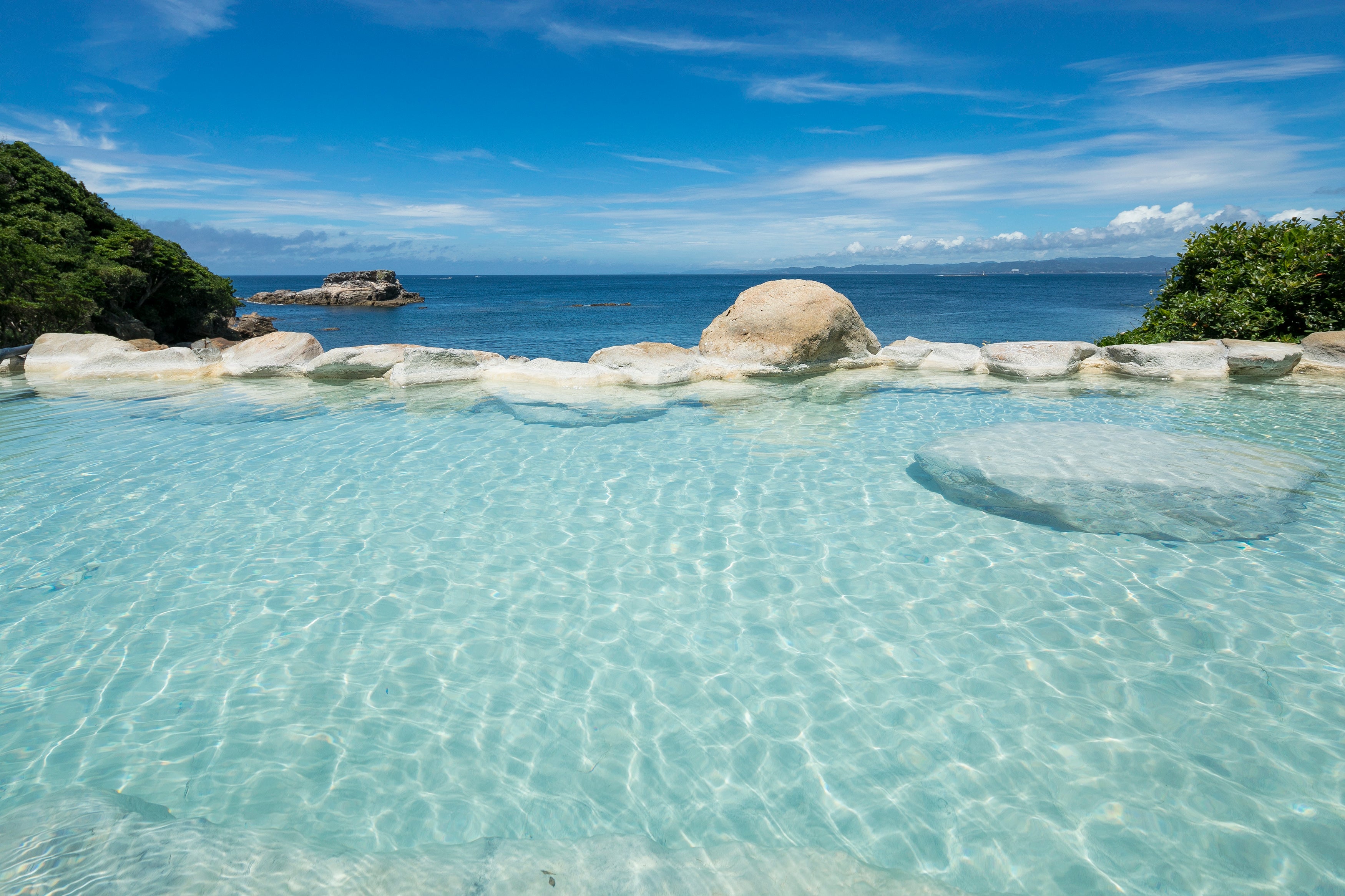 『浜千鳥の湯  海舟』混浴露天風呂