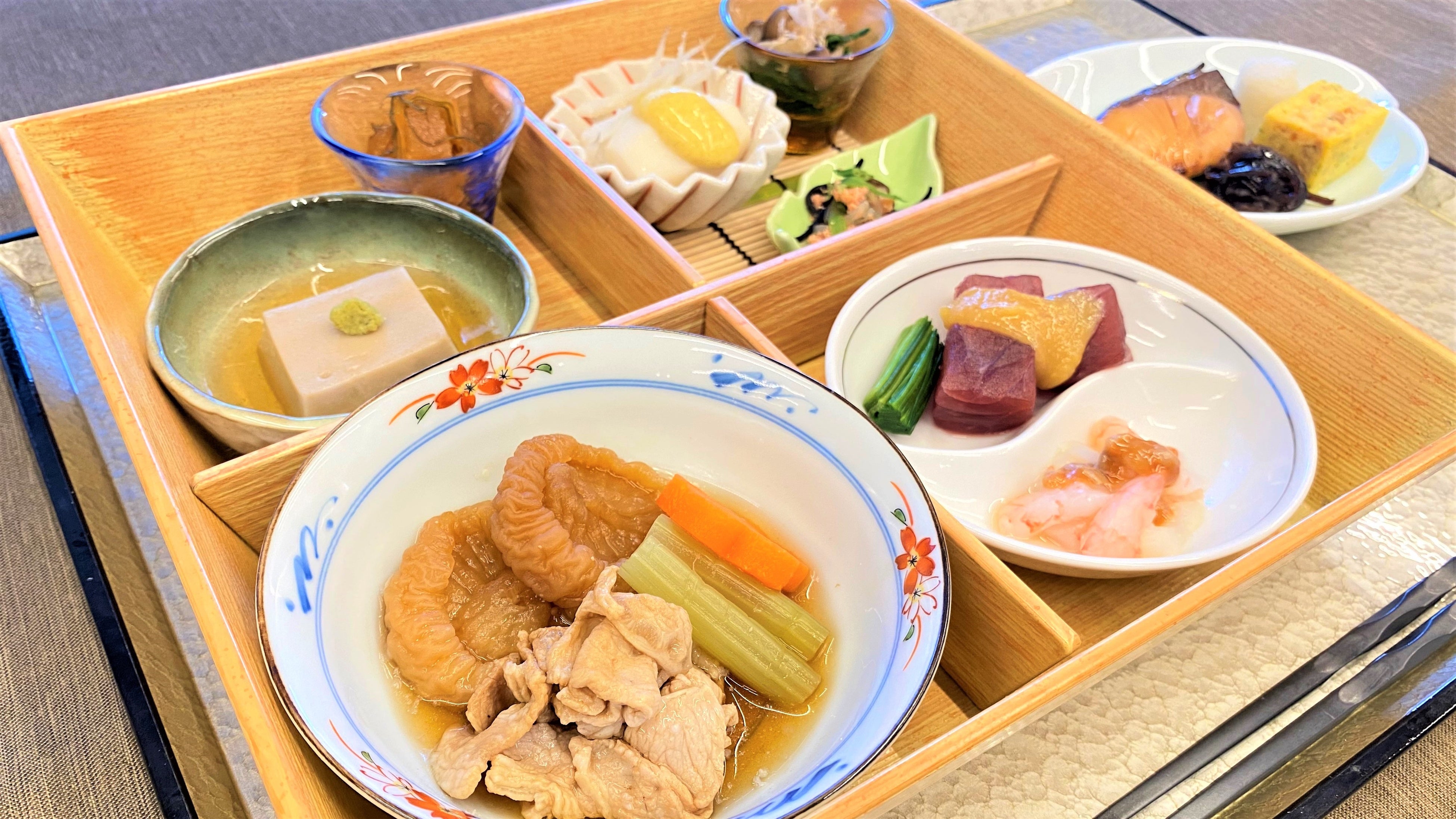 朝食（イメージ）