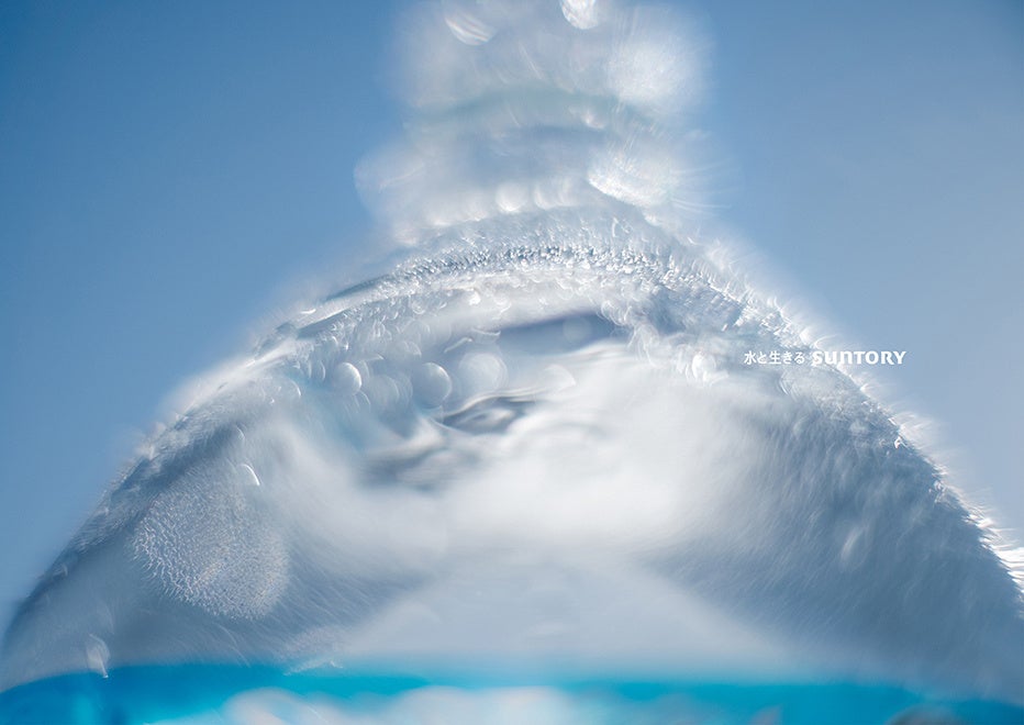 サントリー「天然水2022」のポスター、新聞広告、雑誌広告、コマーシャルフィルム