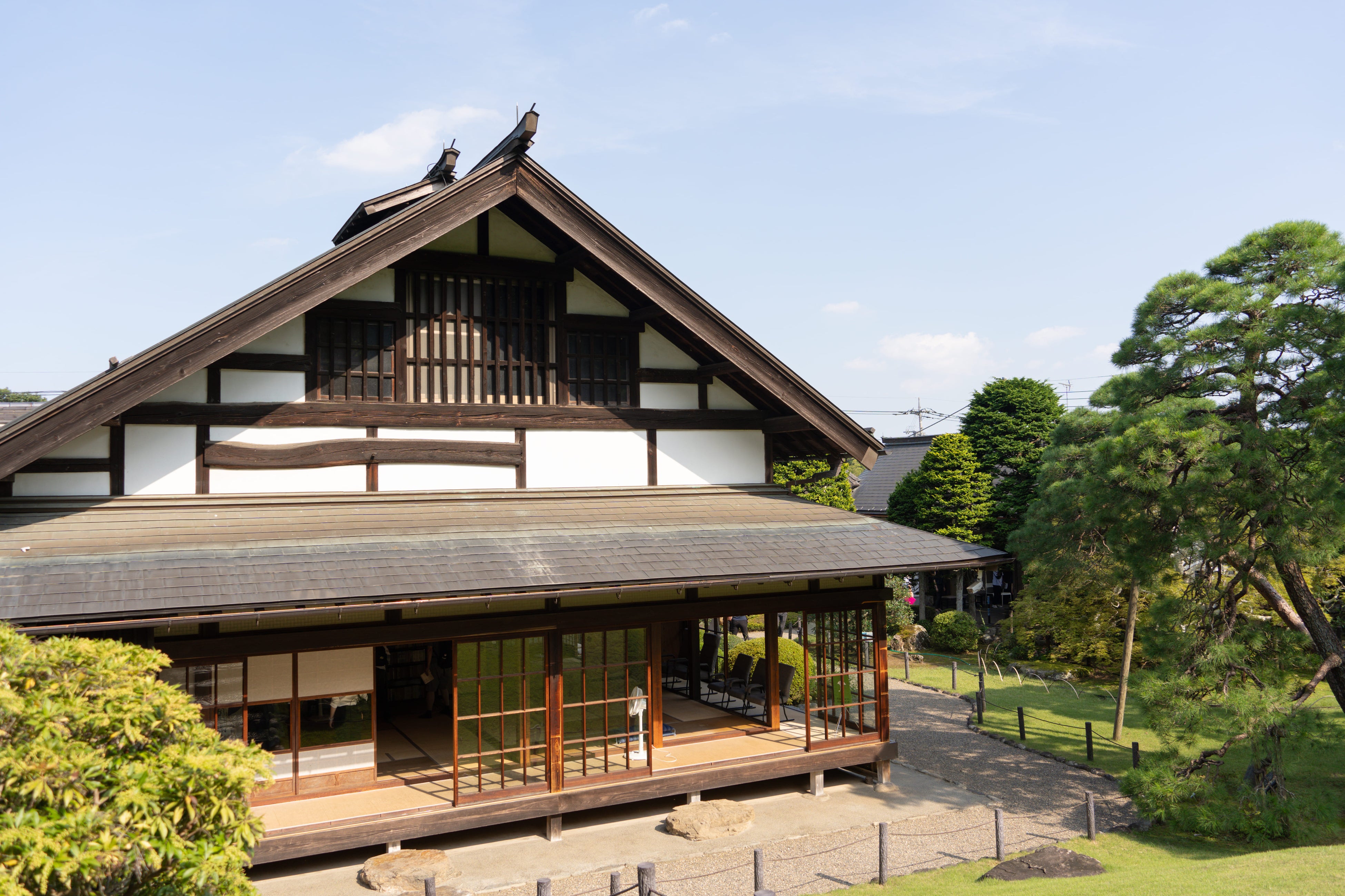 吉川英治とのご縁を、次の世代へ。船橋屋が「英治忌ウィーク」に参加、新商品「文豪の蜜パン」の先行提供やインスタライブを実施