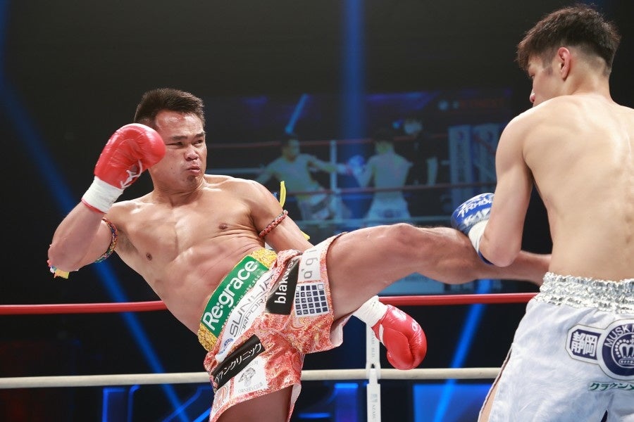 ゴンナパー・ウィラサクレック　