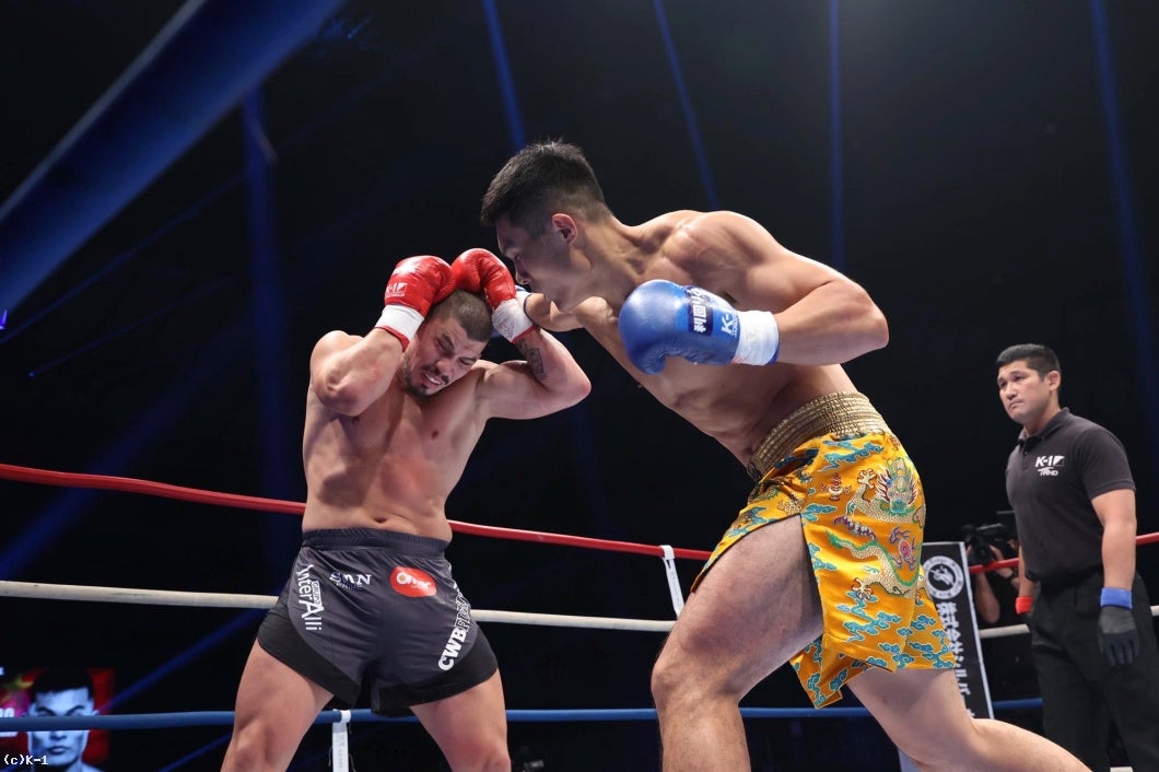 アリエル・マチャド VS リュウ・ツァー