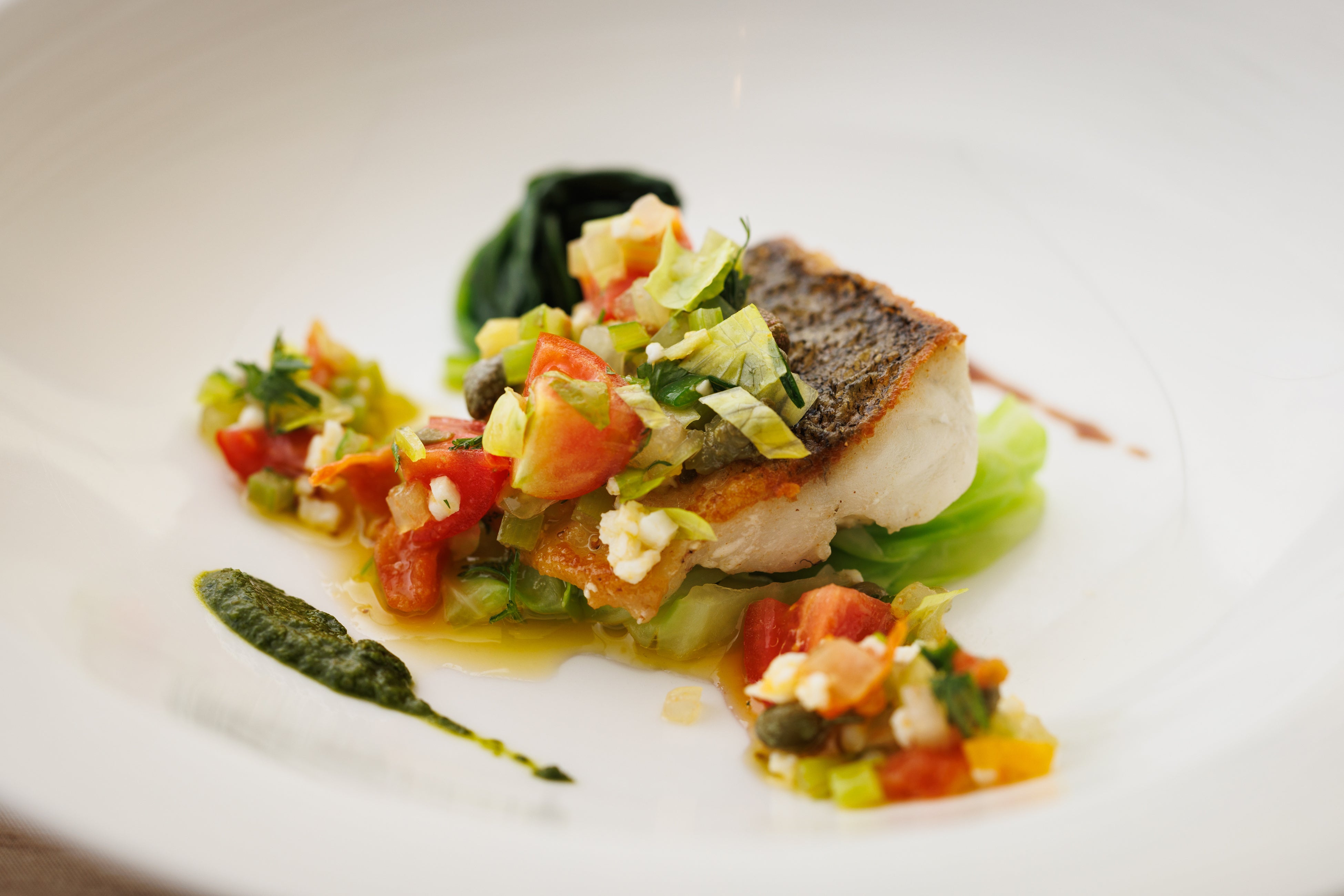 クリスマスランチコース（本日の魚のポワレ セミドライトマトとポワローのヴィネグレット）_イメージ