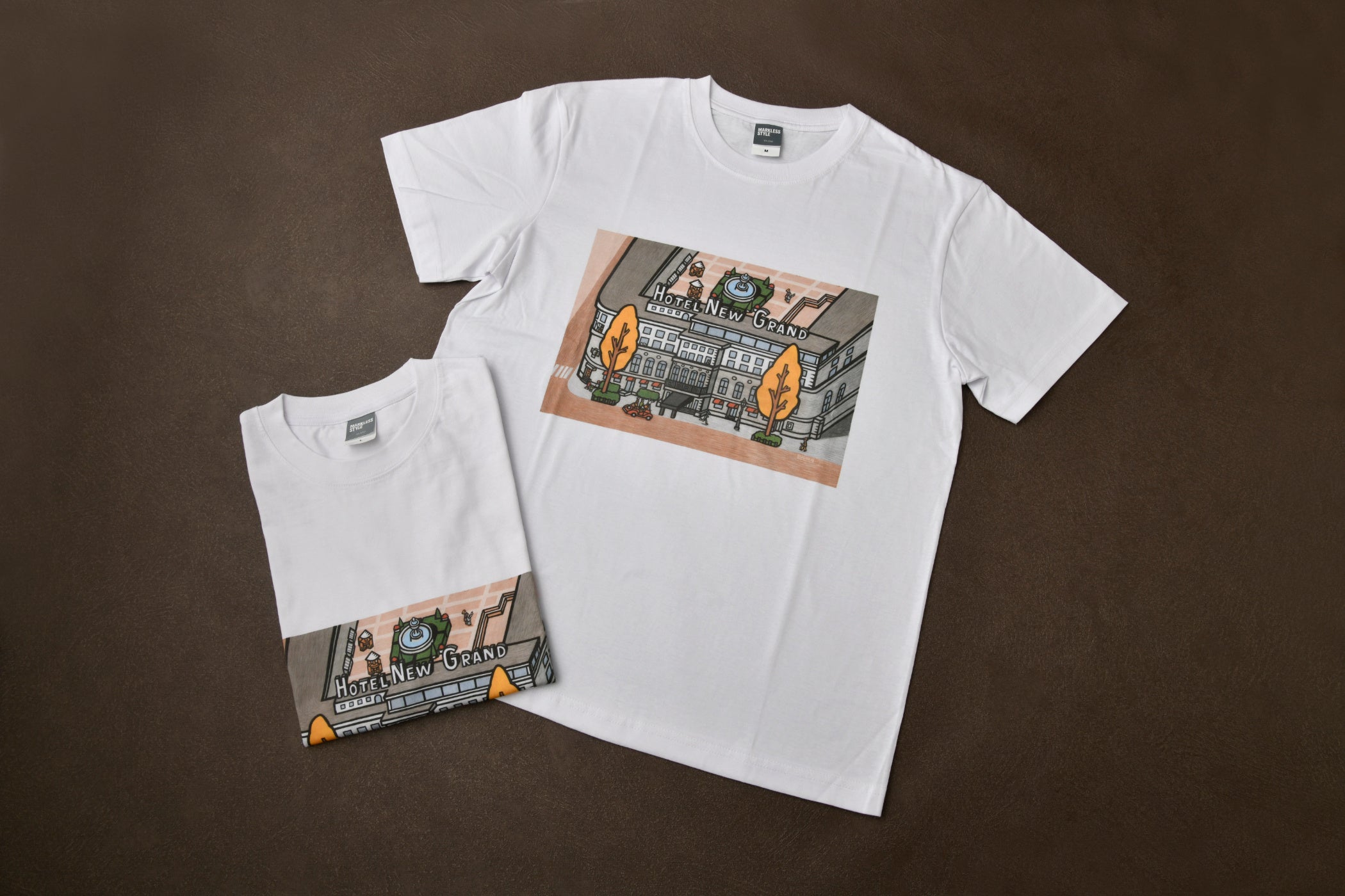 オリジナルイラストTシャツ　4,400円（税込）