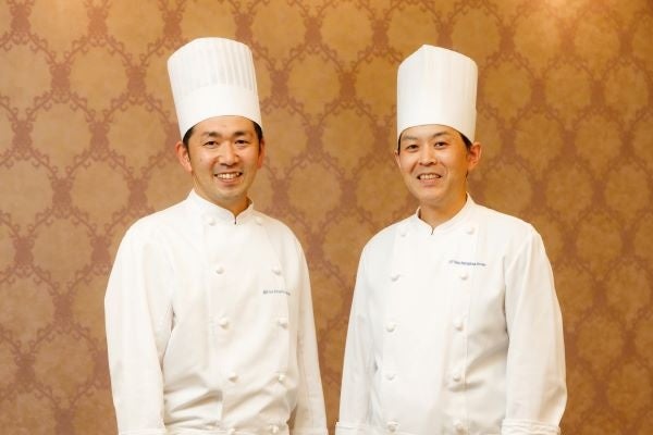 （左）菊池シェフ　　（右）佐々木シェフ