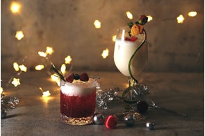 【ホテルニューグランド】聖なる夜をグラスで表現したロマンティックな一杯「2025クリスマスカクテル」(バー シーガーディアンⅡ/ バー シーガーディアンⅢ)