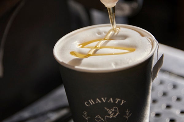 ティーラテでほっと一息。