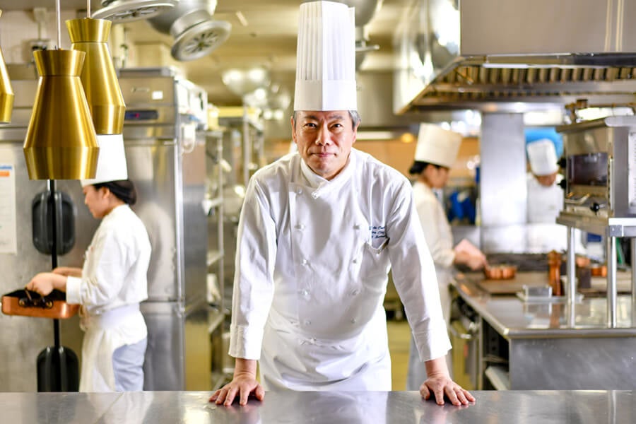 総料理長 岩崎均